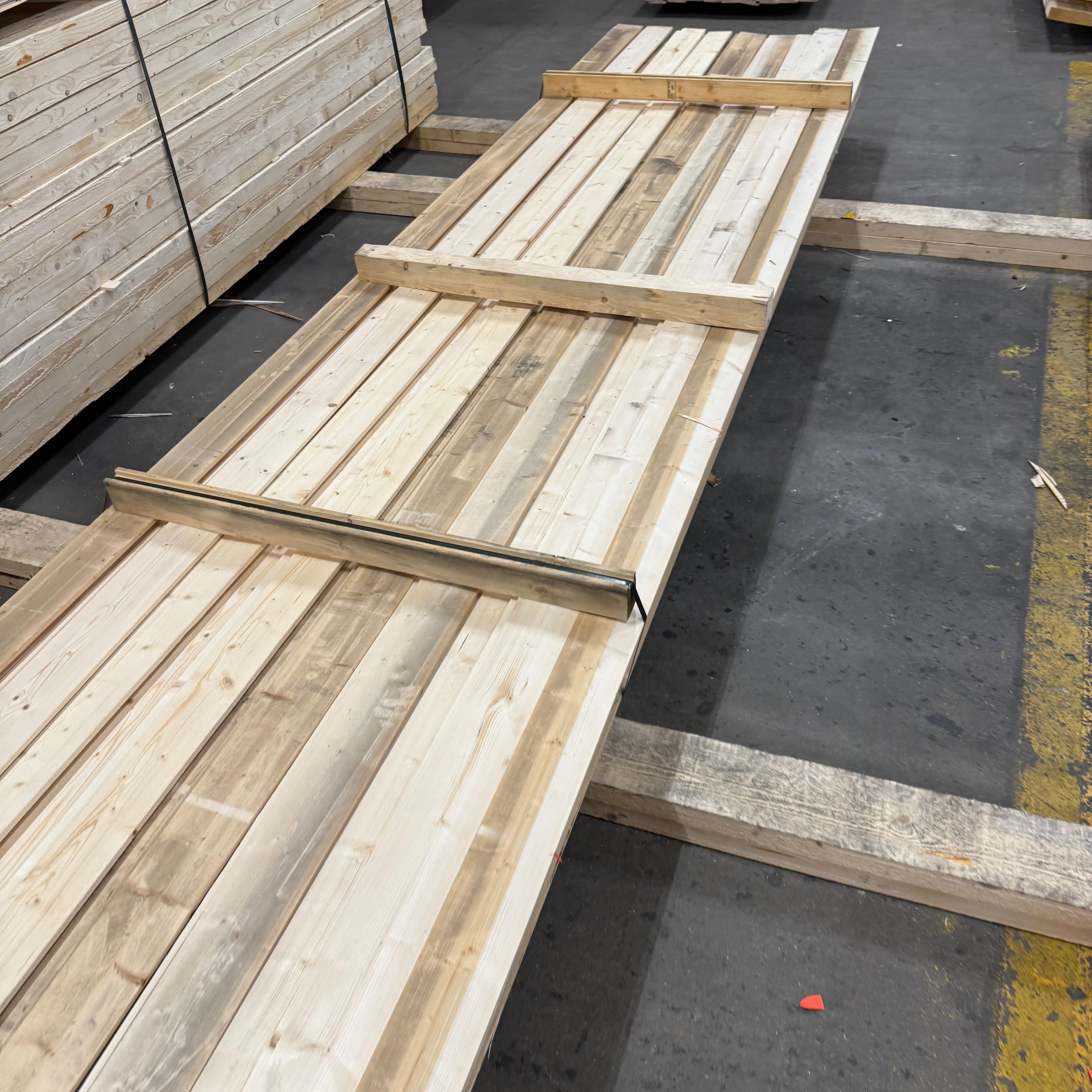 Paket Ytterpanel 22x120mm 111st 4.20m – Obehandlad Gran