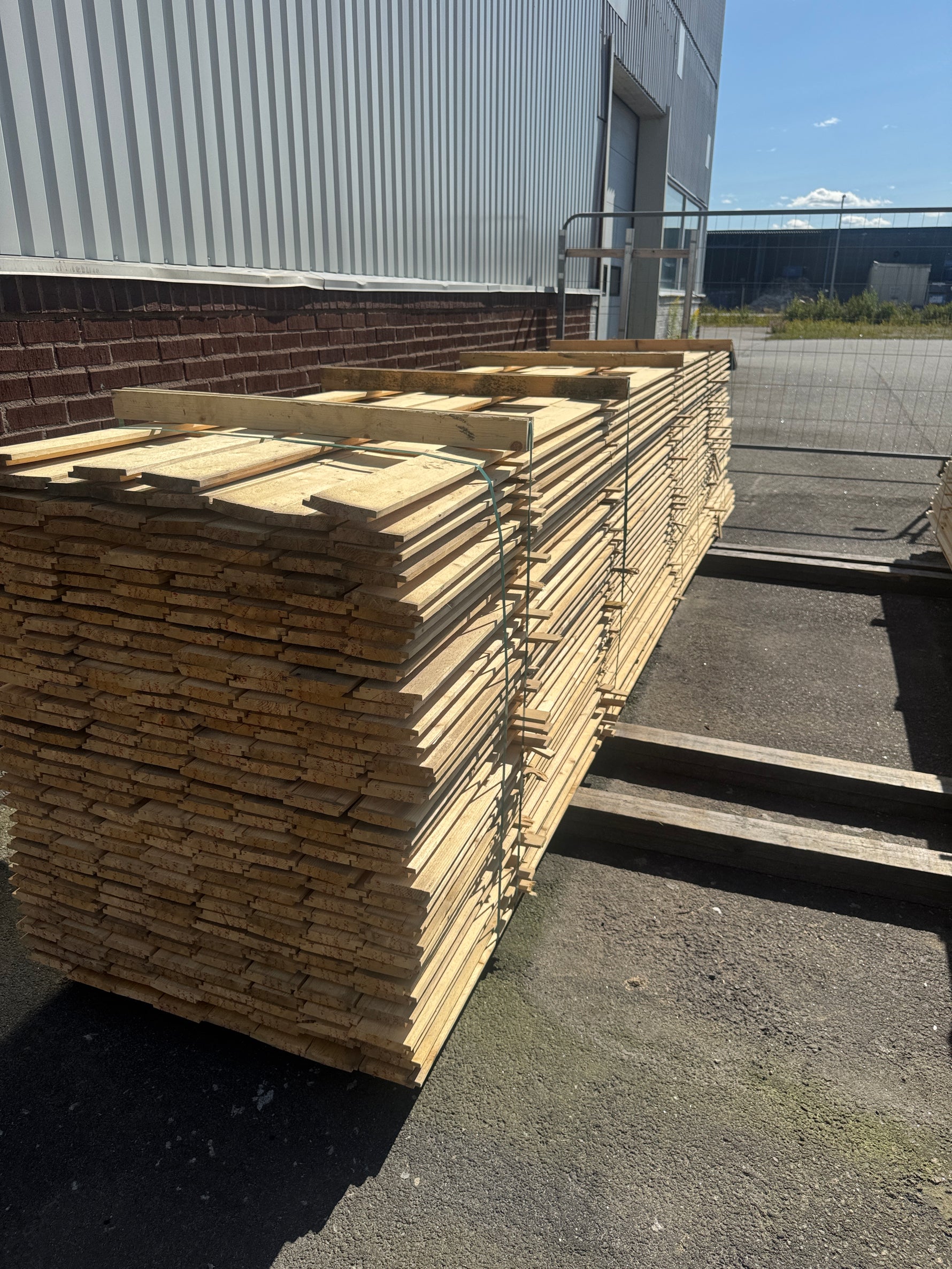 Paket Ytterpanel 22x120mm 4,80m 260st Obehandlad