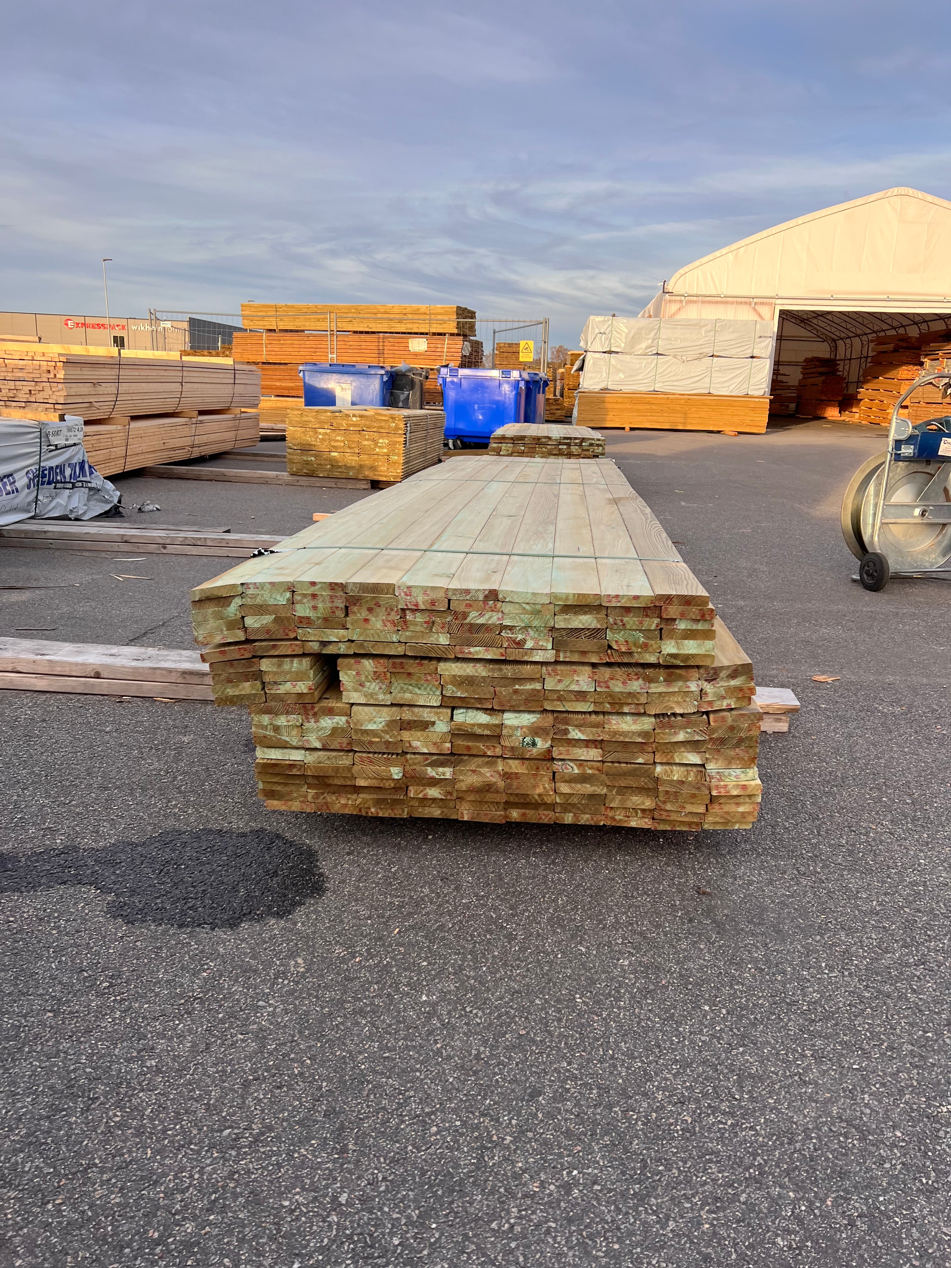 Paket Trall 22x95mm – 210 st 4.20m Tryckimpregnerad B-sort