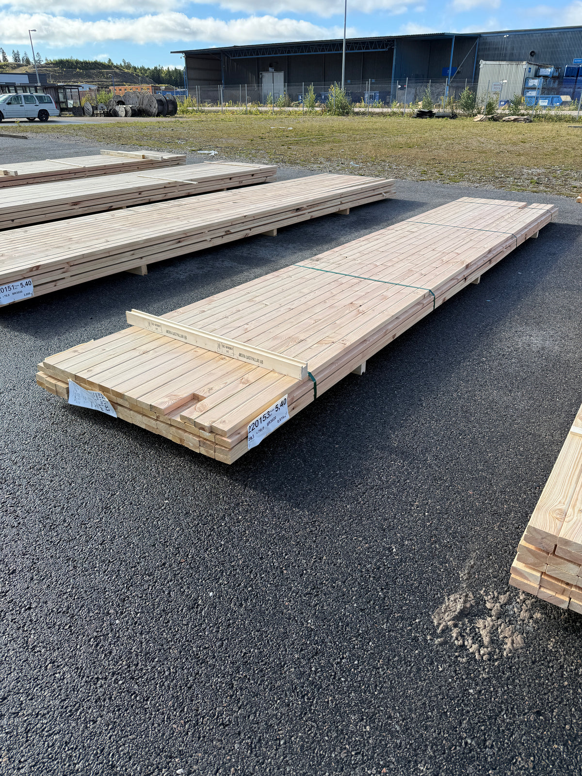 Parti Glespanel 28×70 mm 5.40m Furu – 59 st