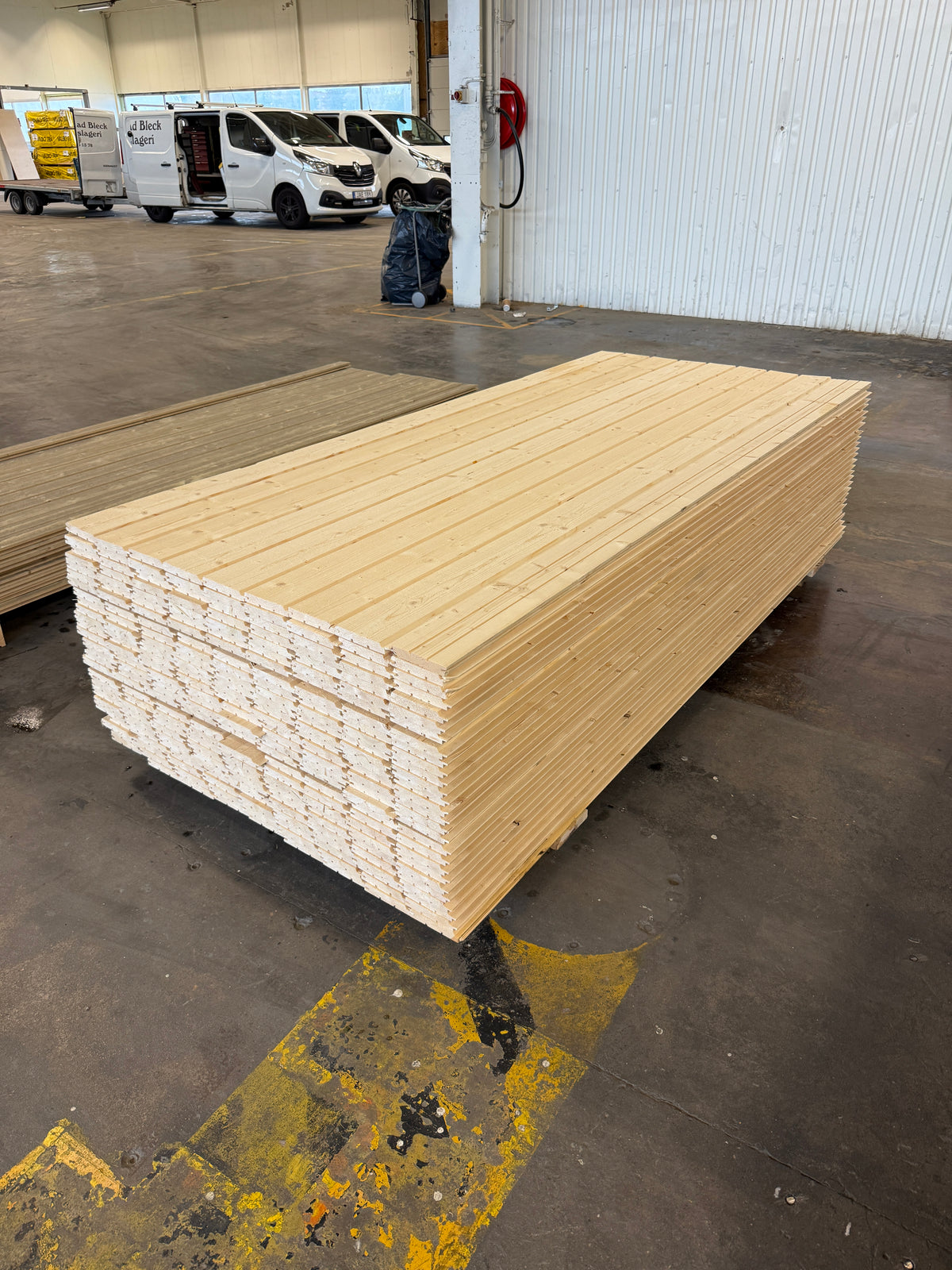 Parti Ytterpanel 19×120 mm 2,26 m – 243 st