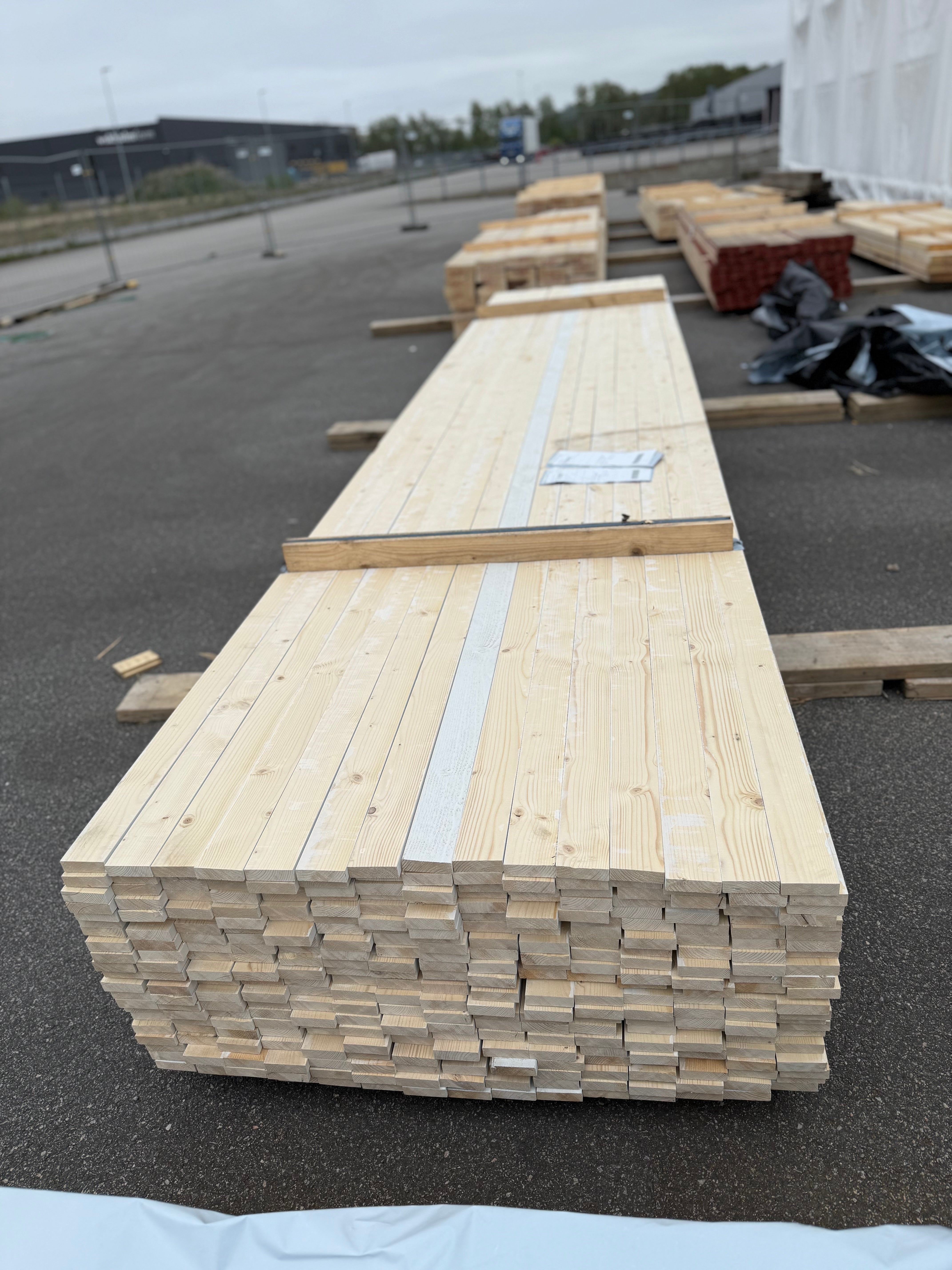 Paket Finsågade Brädor 21x70mm 5.40m  315st