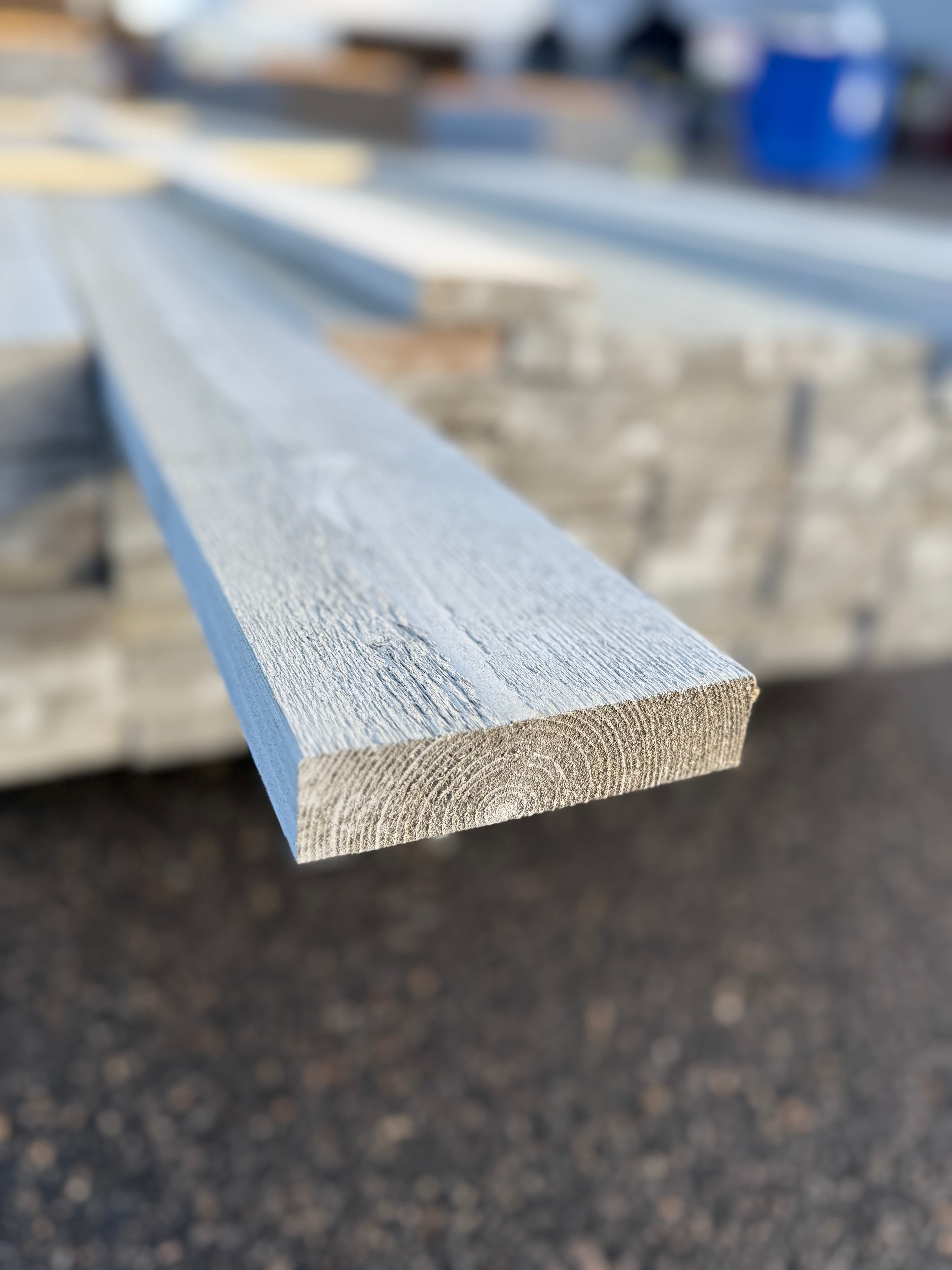 Paket Panel Finsågad 28x120mm – 75 st 4,80 m (Gran, Mellangrå NCS S3000-N)