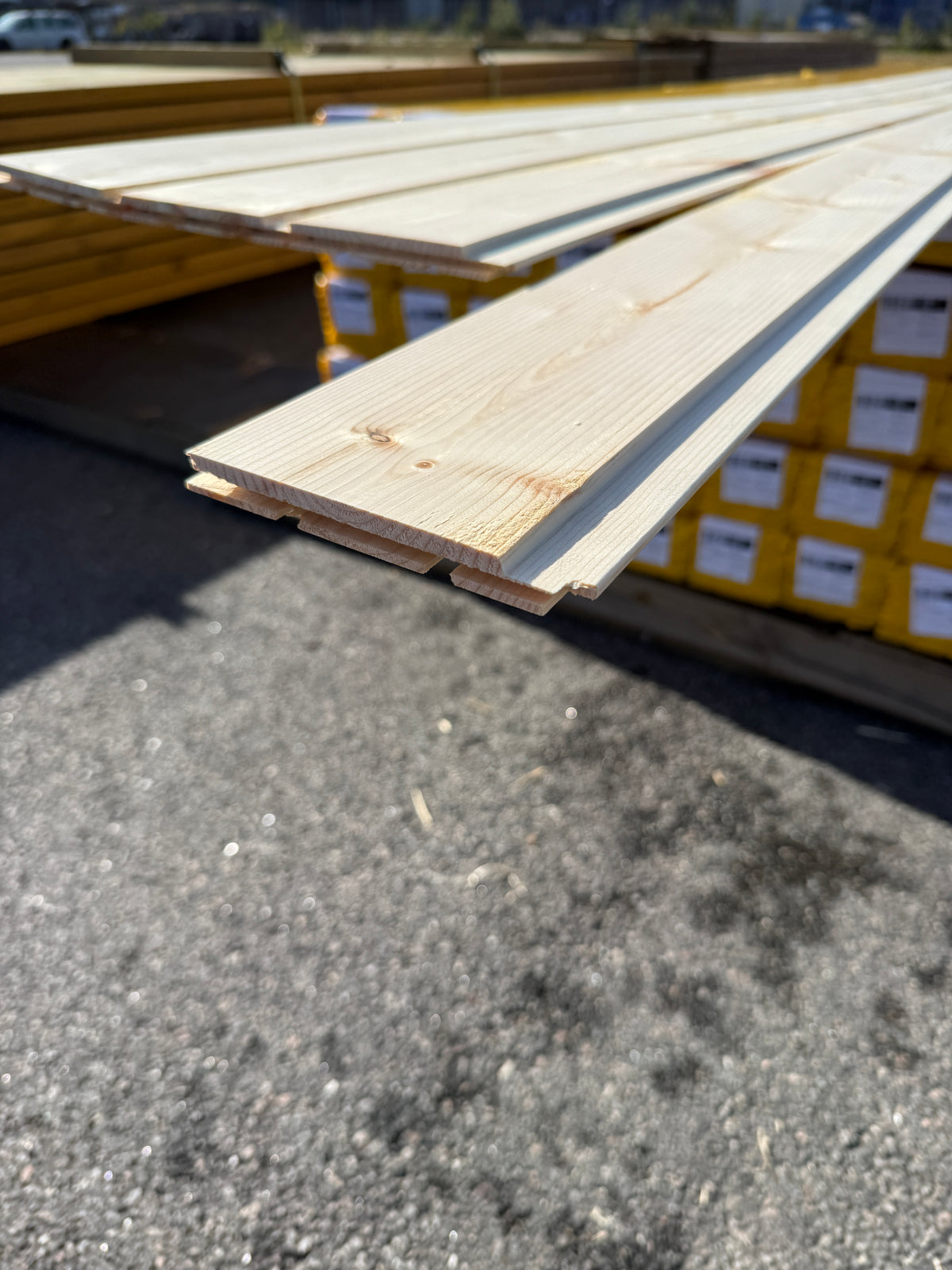 Parti Spårpanel 13x120mm 3,58m Furu – 141,7 kvm