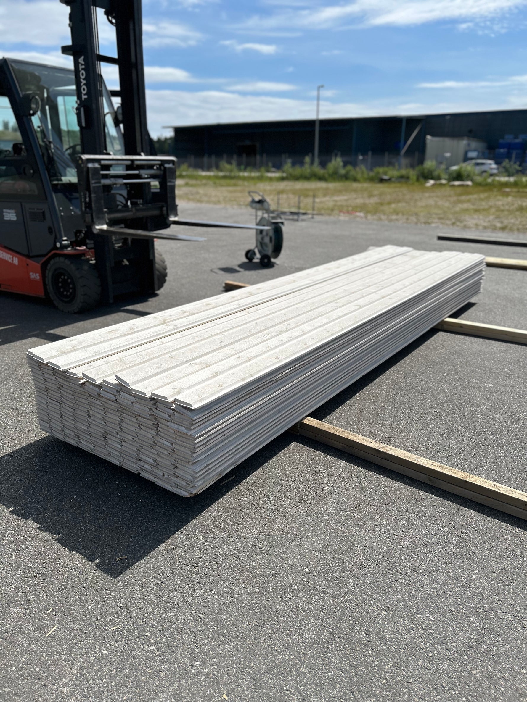 Paket Ytterpanel Enkelfasspont 22x120mm, 186st 4.80m- Grundmålad