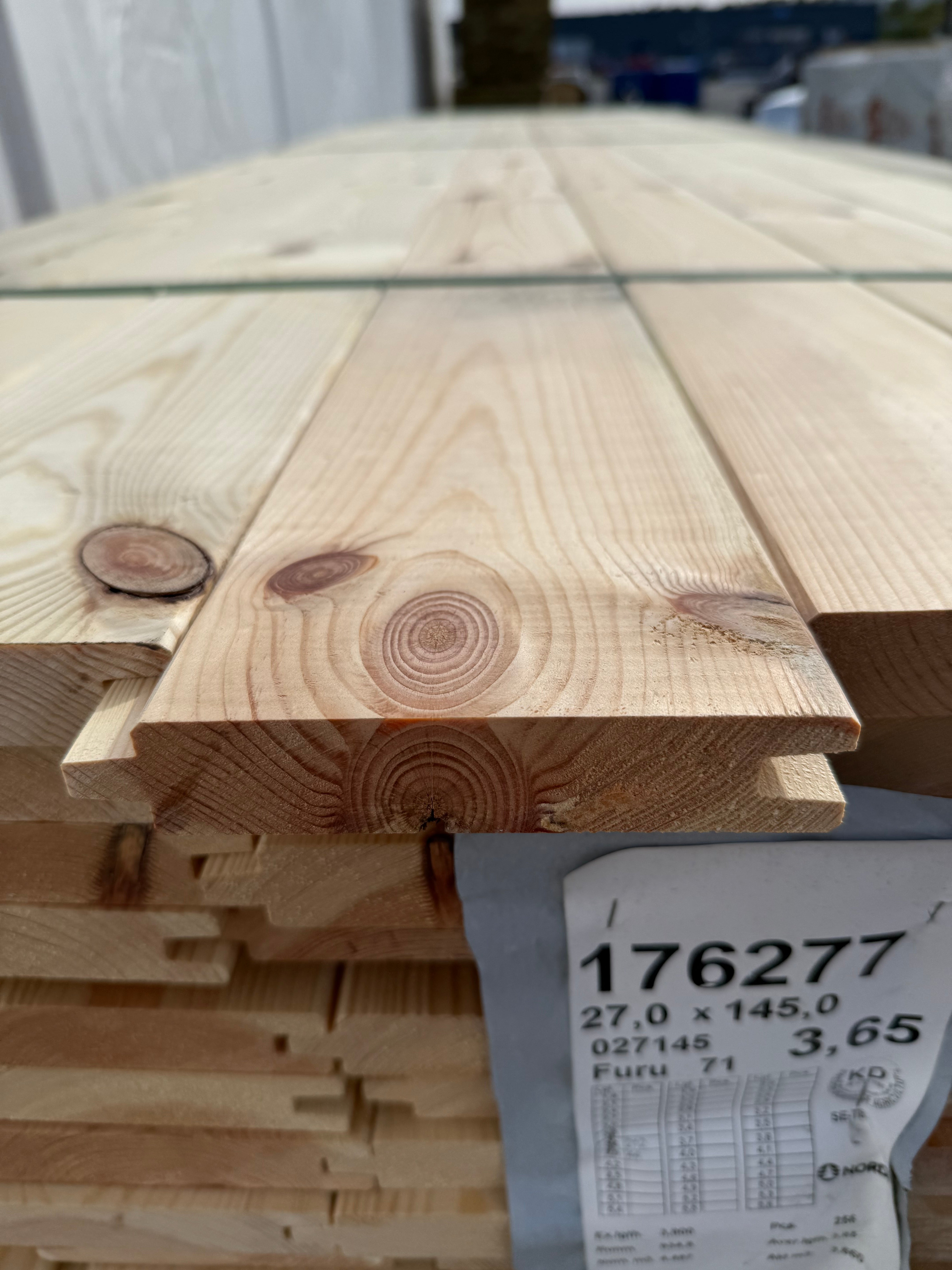 Paket Spontad Panel Hyvlad 27x145mm- Obehandlad