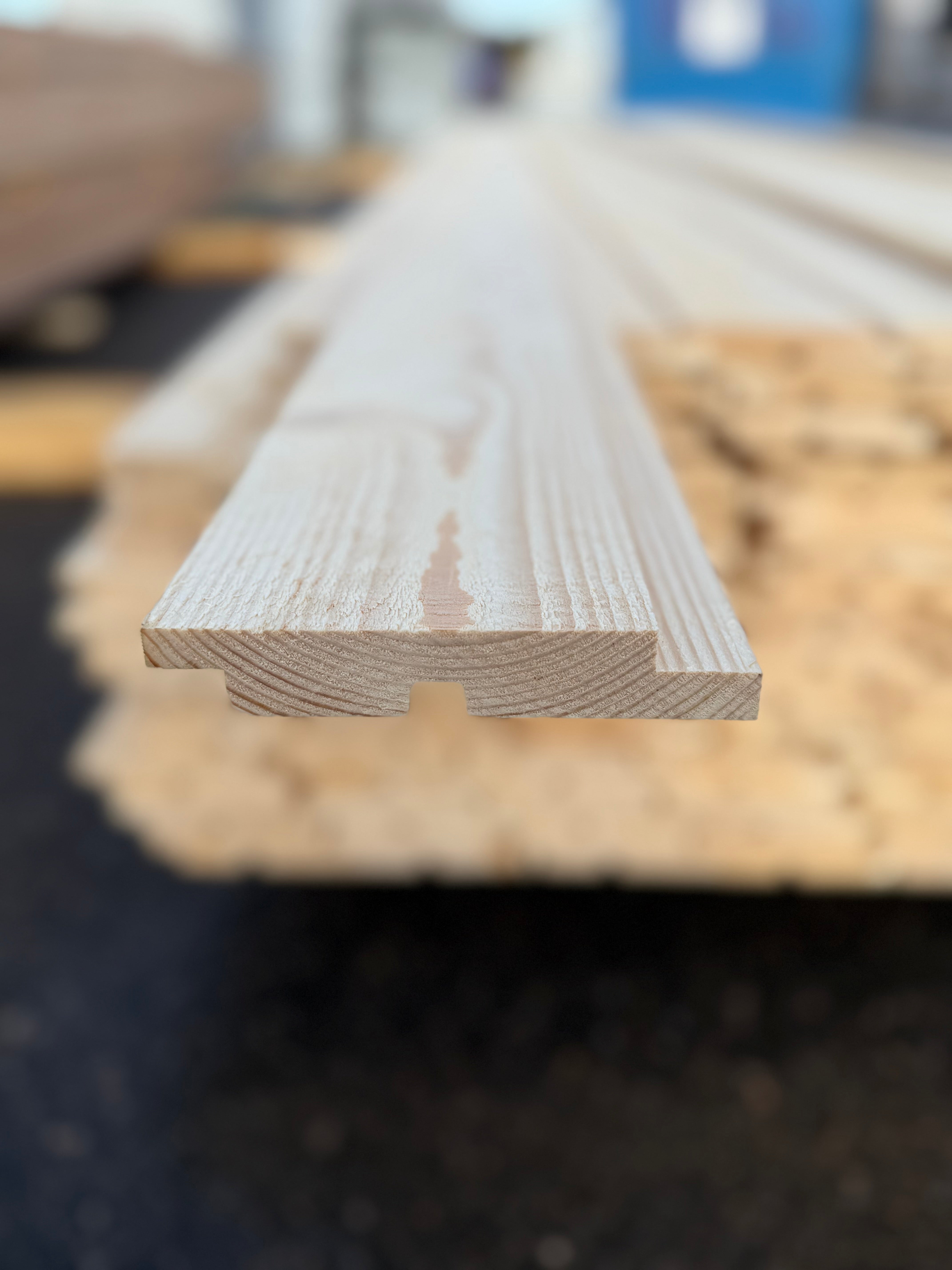 Paket Hakfals 22x120mm – 126 st (4,2 m, gran, obehandlad) Revor