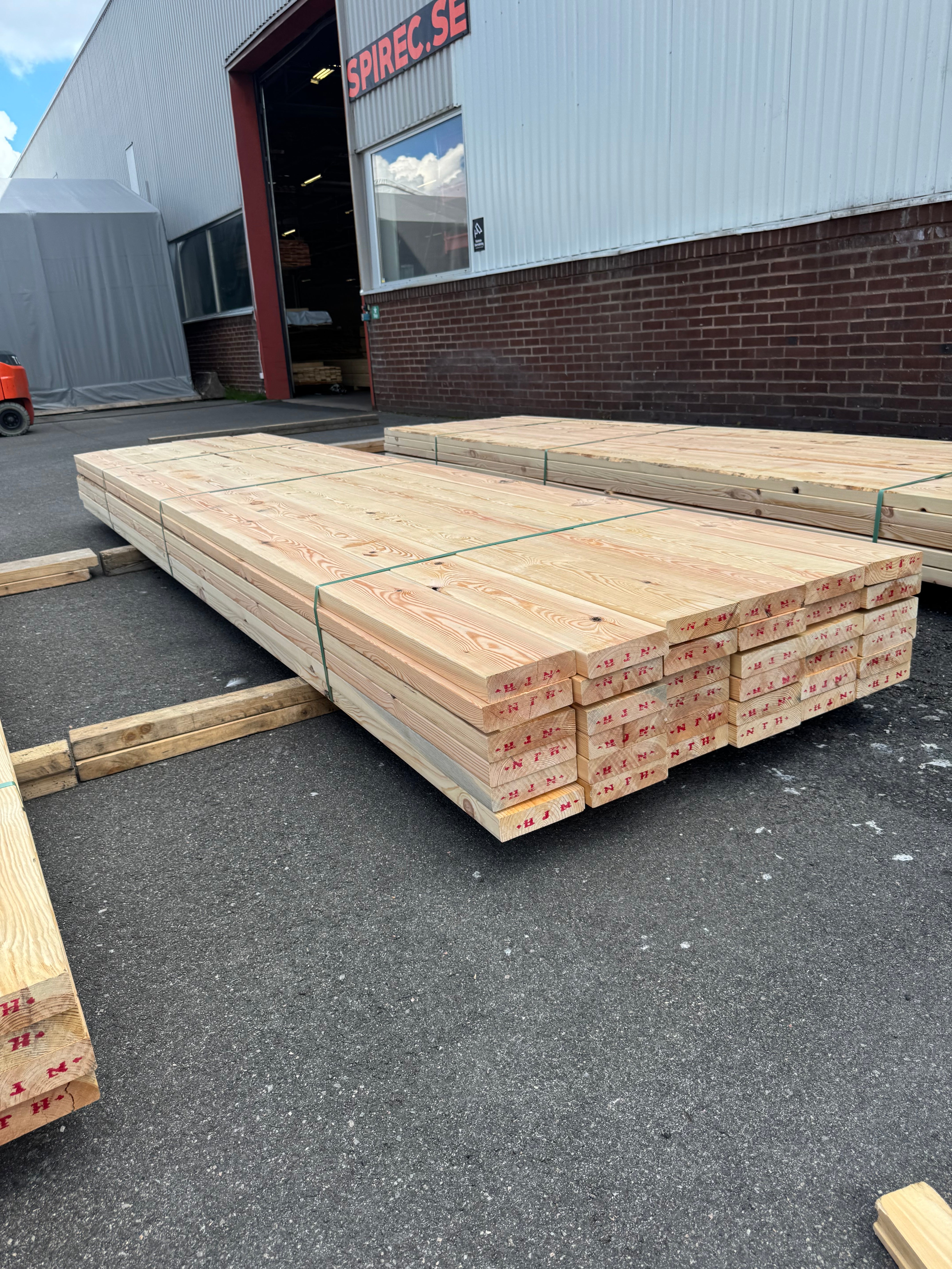 Paket Reglar 45x170 – 36 st (4,20 m, furu)