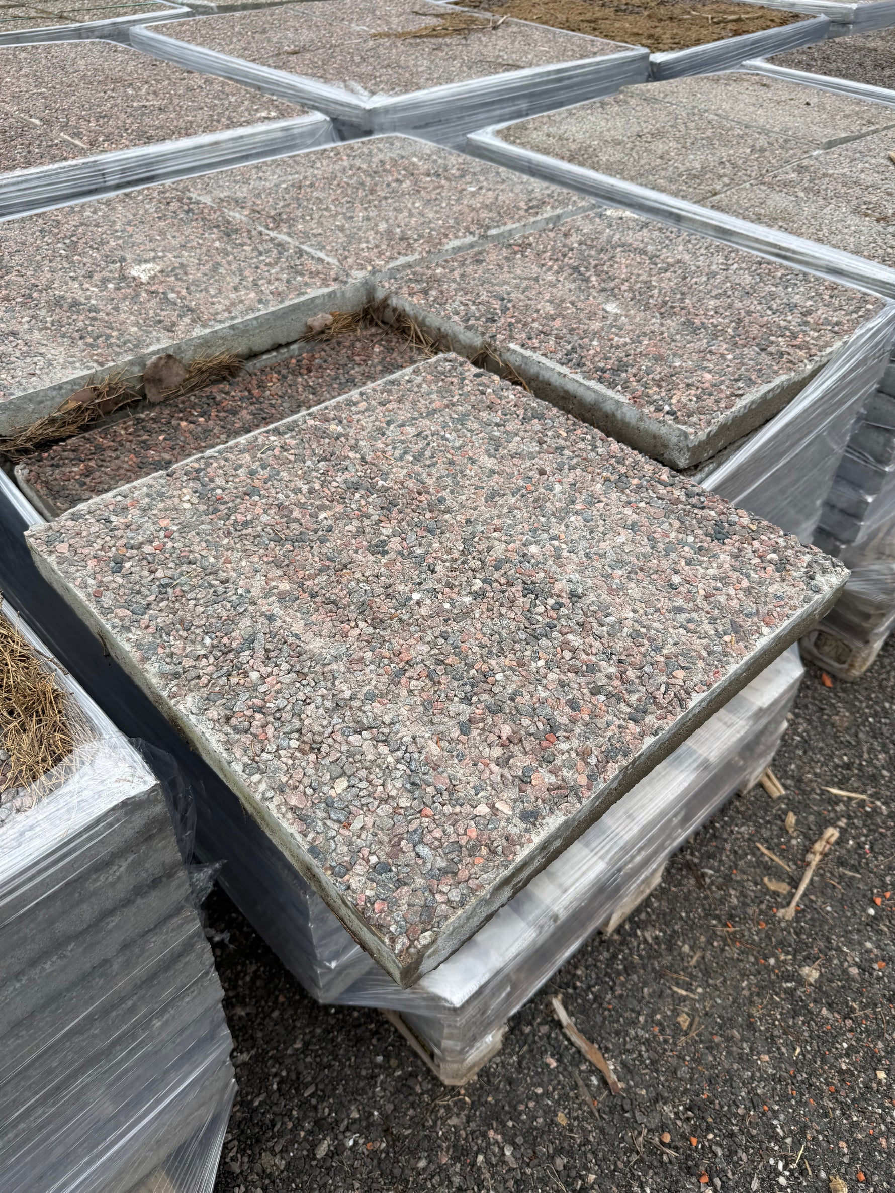 Frilagda Plattor 500x500x50mm – Natursingel (Säljs per styck)