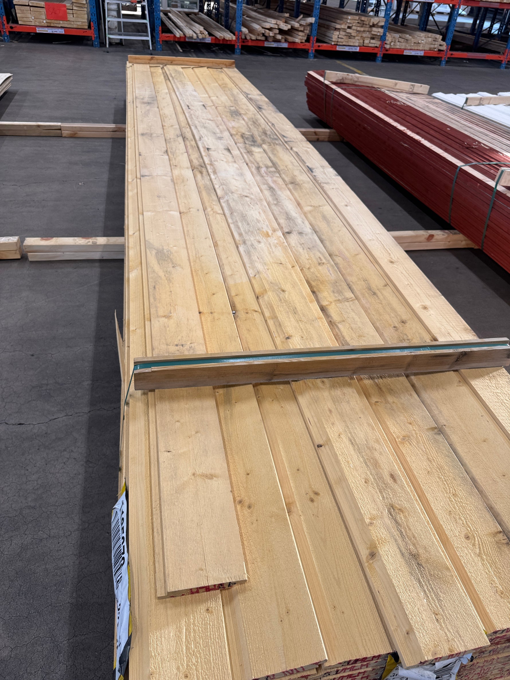 Paket Ytterpanel 22x145mm 4,80–5,40m – 110 st Vattenskadat