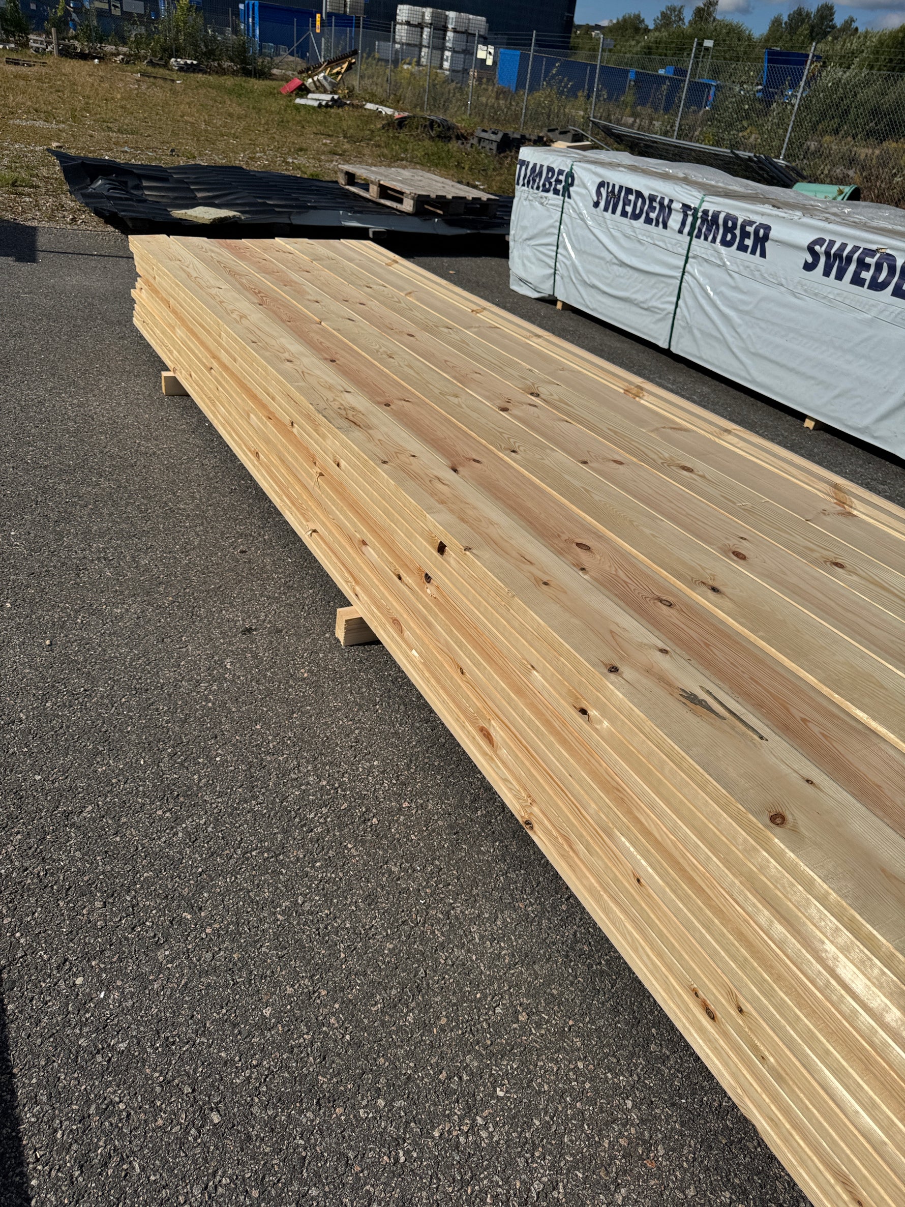 Paket Rillad 28x145 – 84st – 4.50–4.80 m – ANDRASORTERING