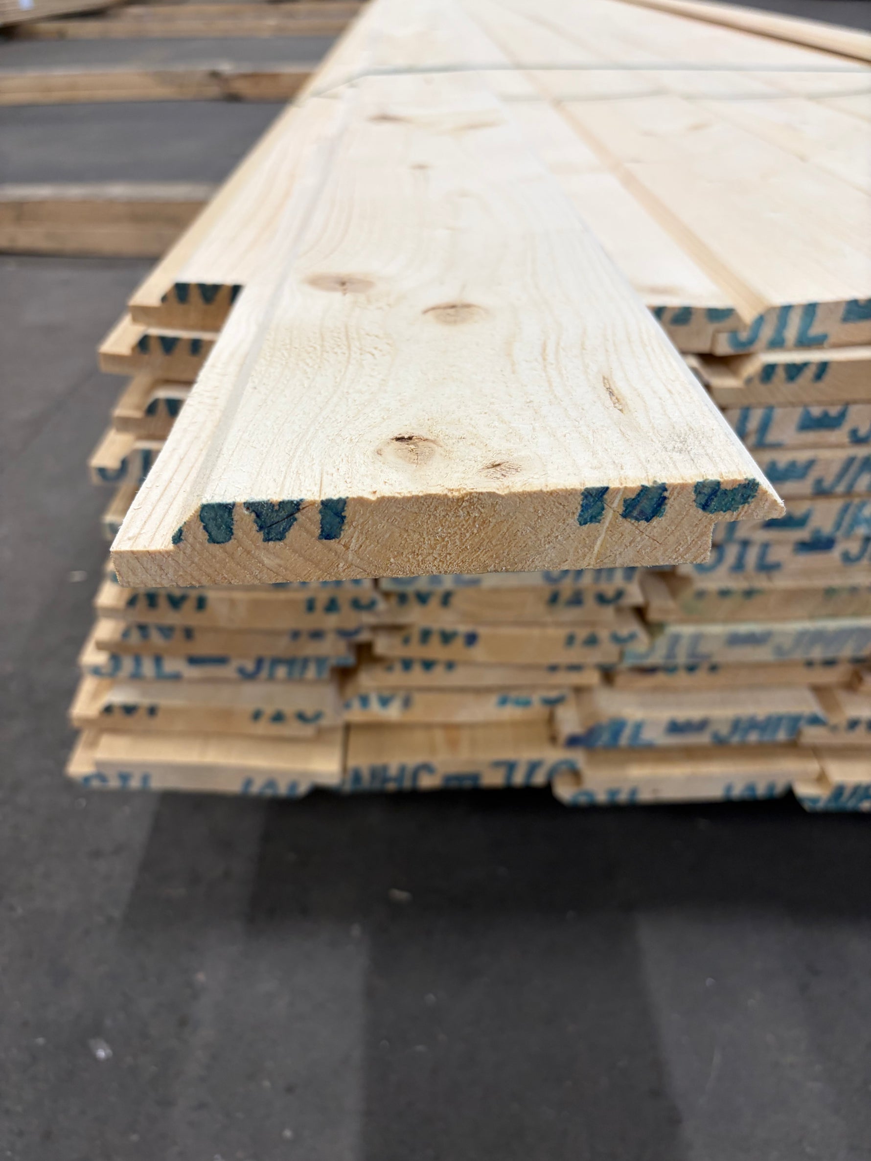Paket Ytterpanel Dubbelfas 22x145mm, 4,2 m – 79 st- Obehandlad