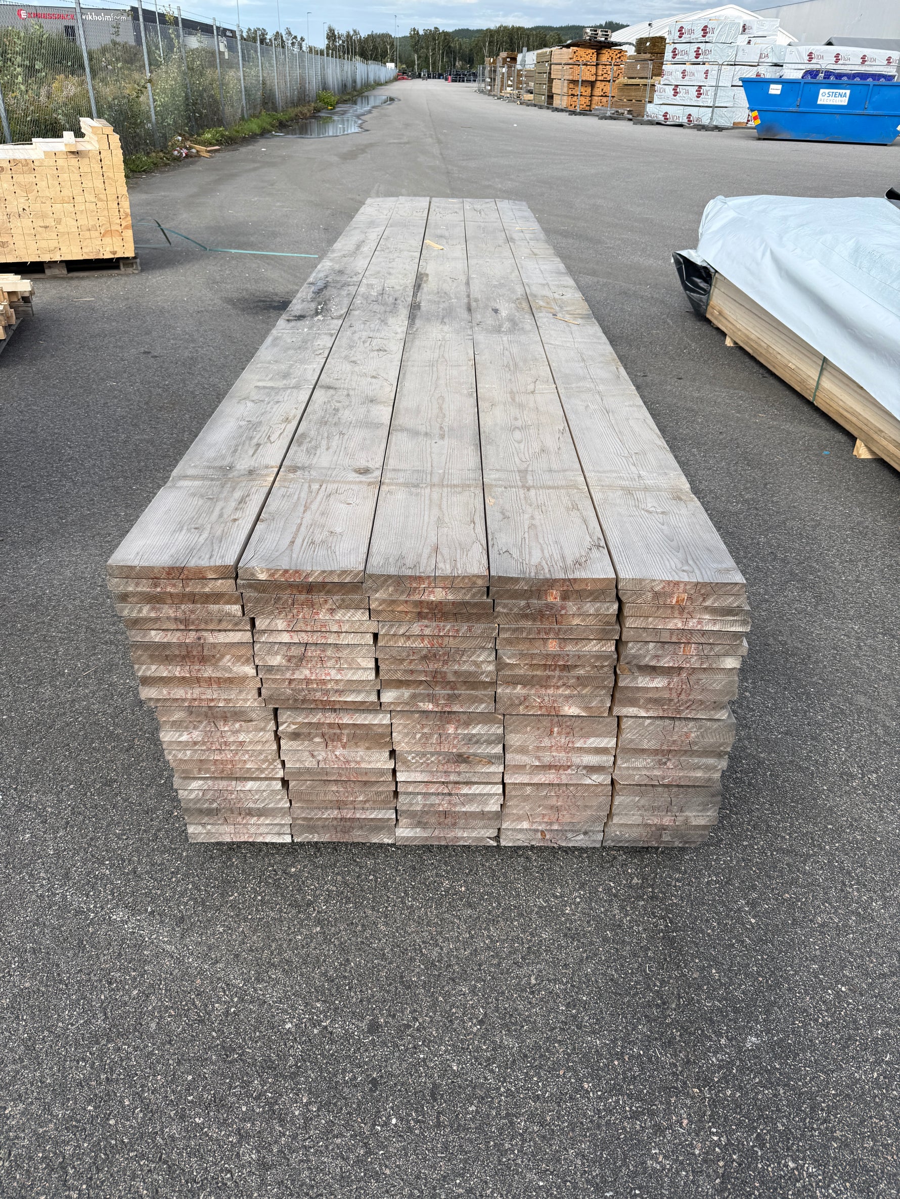 Paket Finsågade Brädor 22x195 mm – 4,80 m 130st (Fuktskadat)