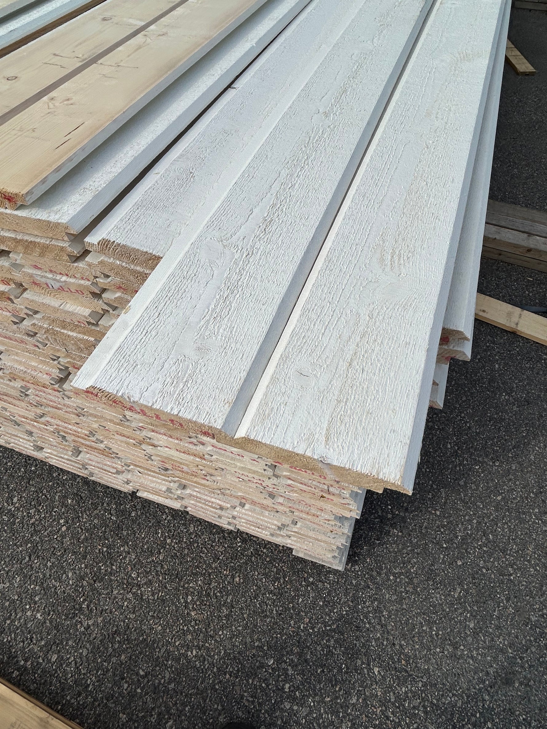 Paket Dubbelfas Halvspont 22x120mm 4,50–4,80m 303st Grundmålad