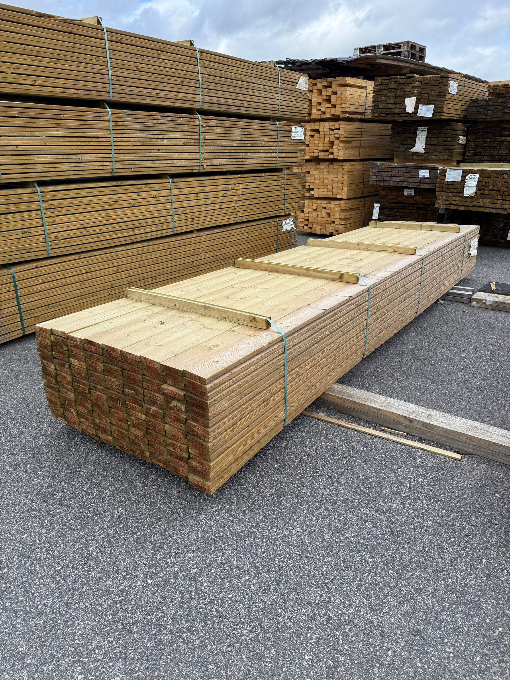 Paket Tryckimpregnerad Trall 28×120mm, 153st 4,80m (G4-2)