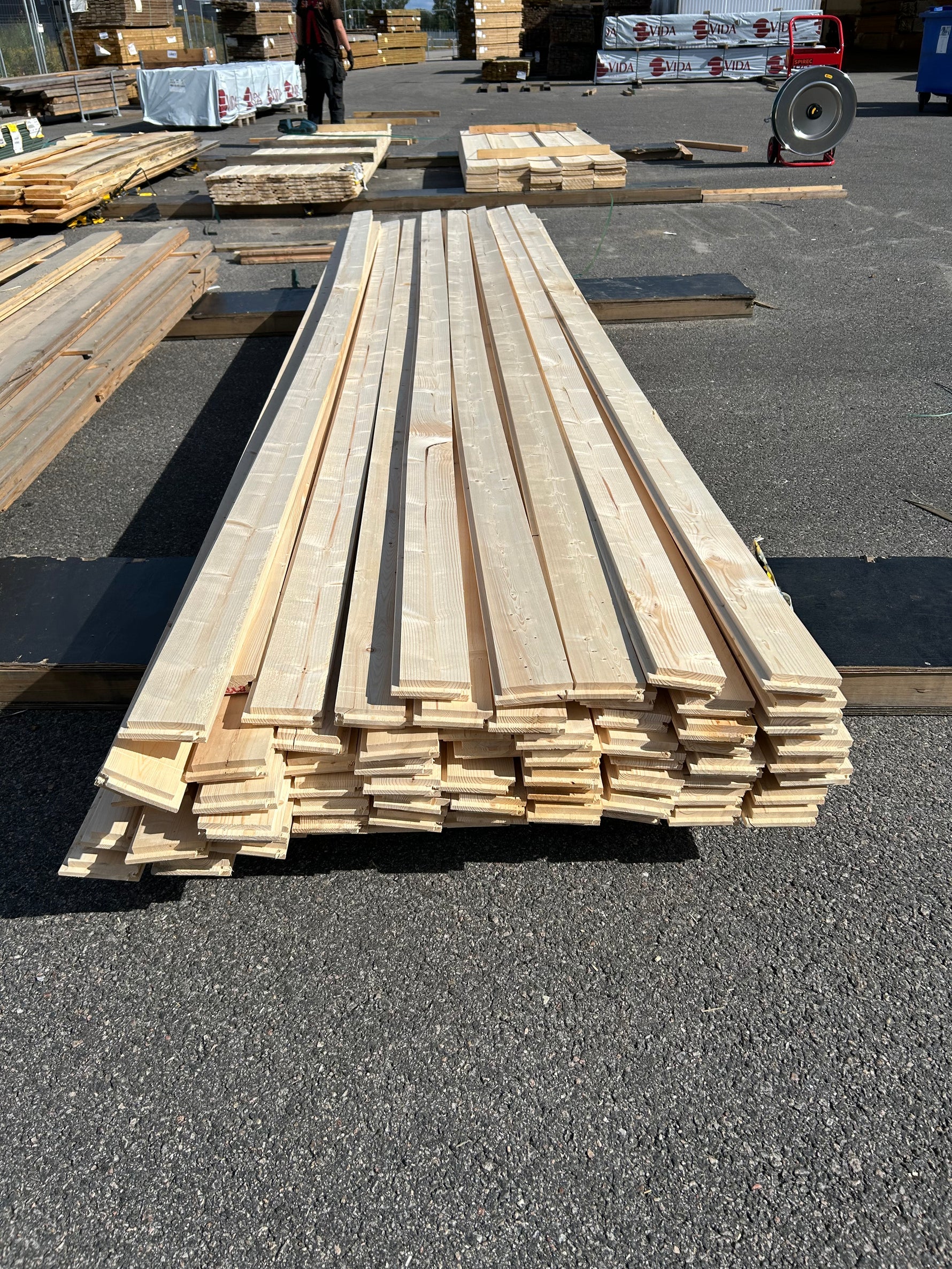 Paket Slätspont 28x95mm 3,90m 67st Gran