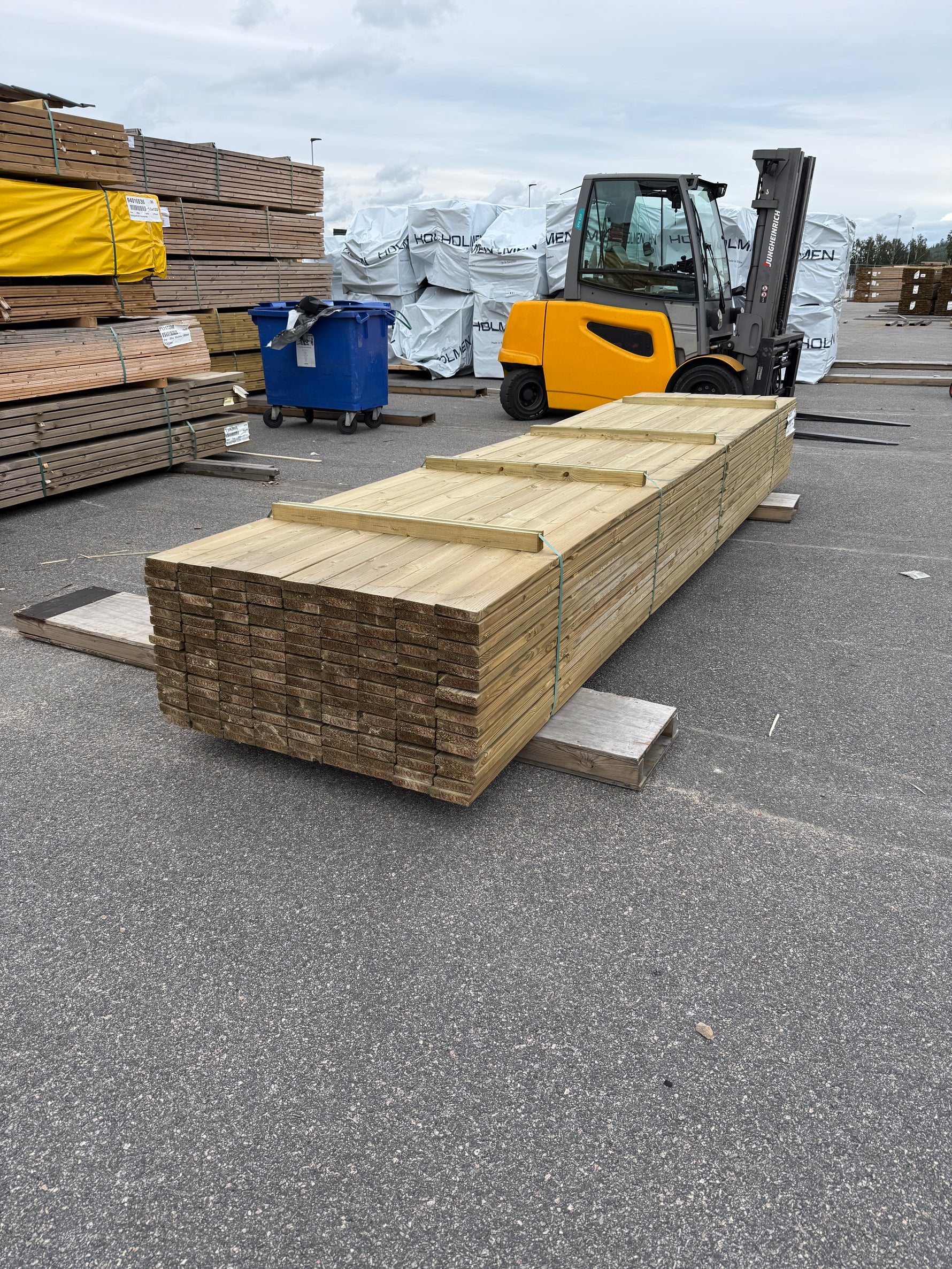 Paket Tryckimpregnerad Trall 28x120 mm – 4,80 m (G4-3)
