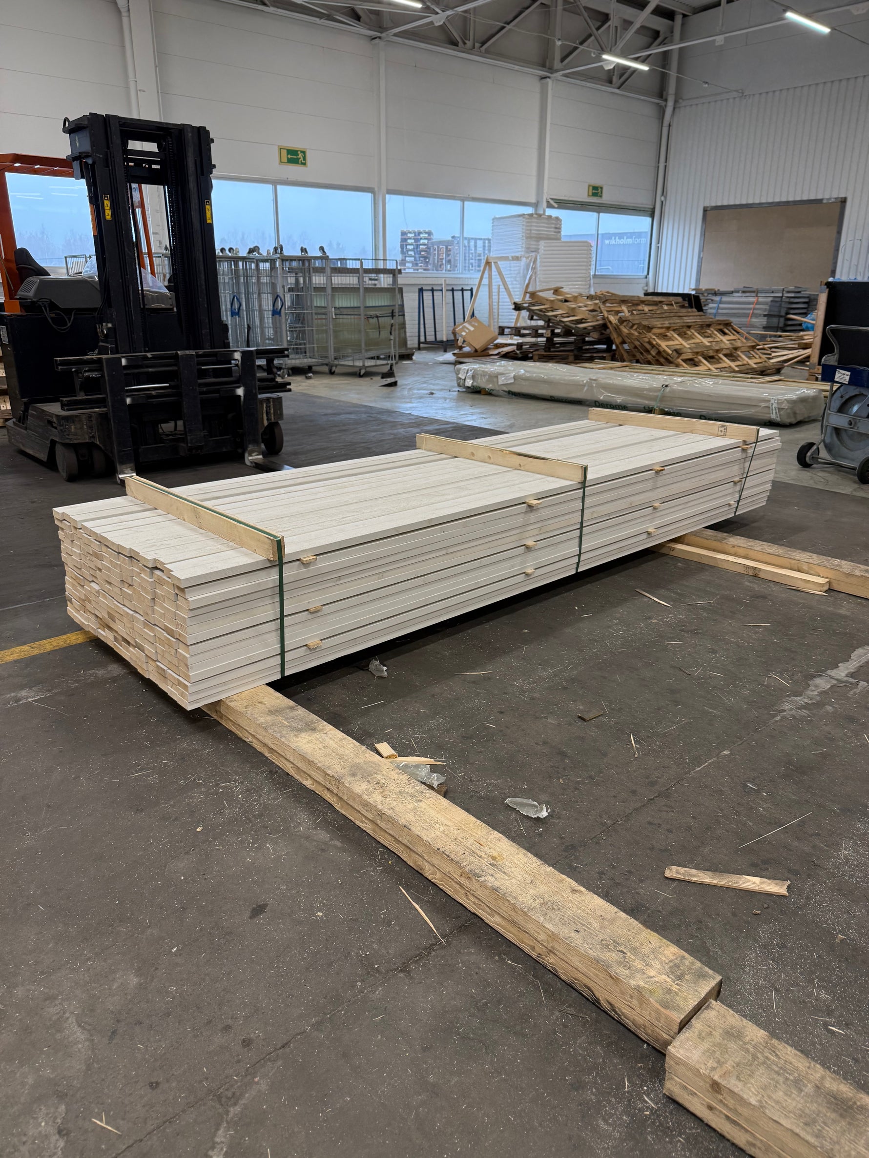 Paket Finsågade Brädor 28x70mm, 196st- 3.60m - Spirec