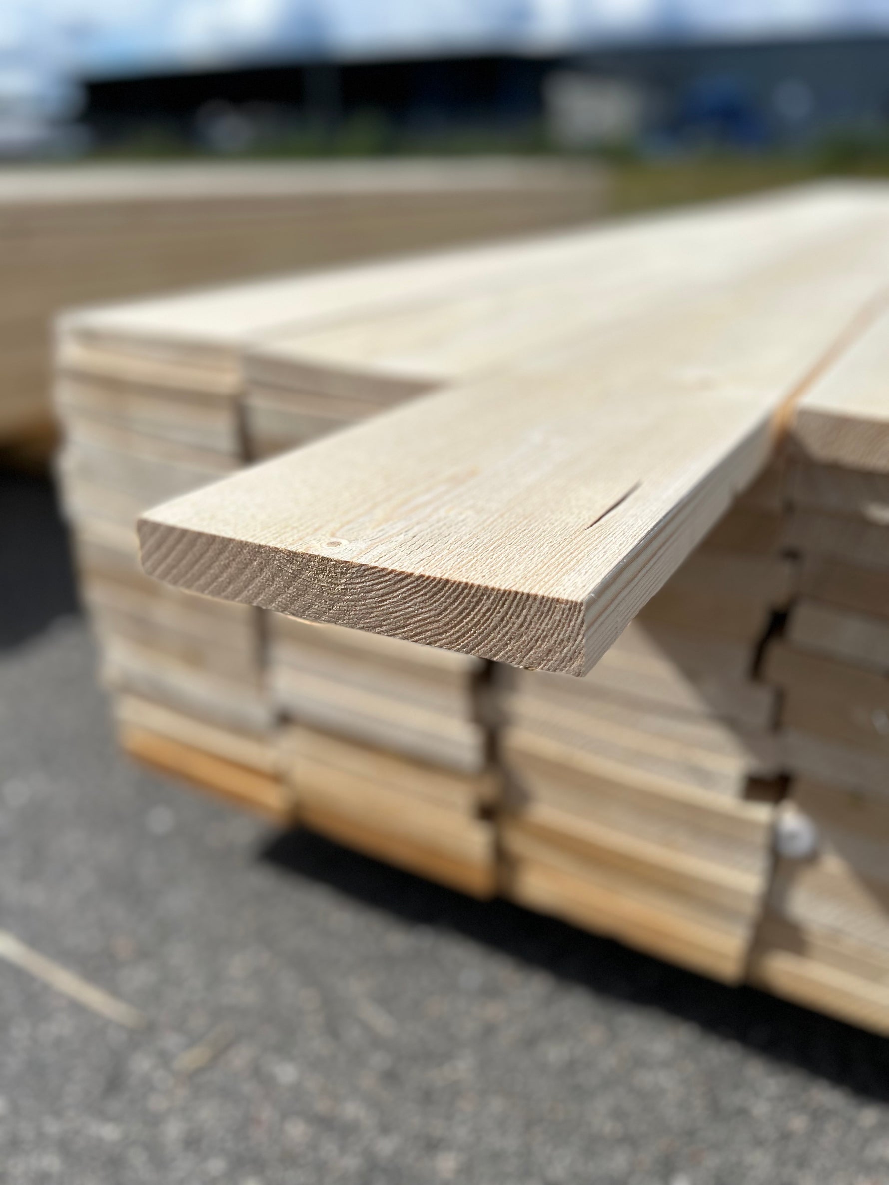 Paket Finsågade Brädor 28x195mm 4,20m 70st Obehandlade