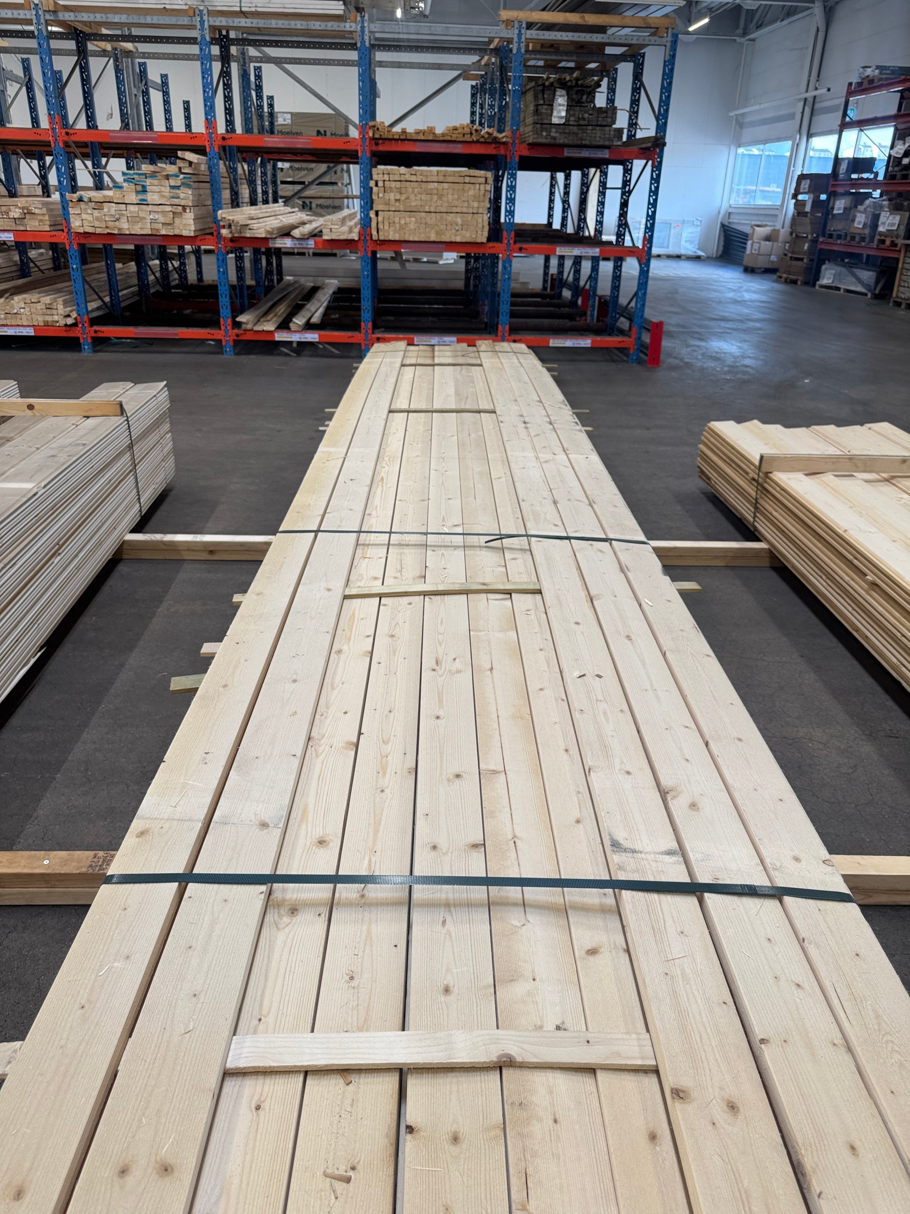Paket Finsågade Brädor 22x95mm 5,40m – 195 st Väderbitna