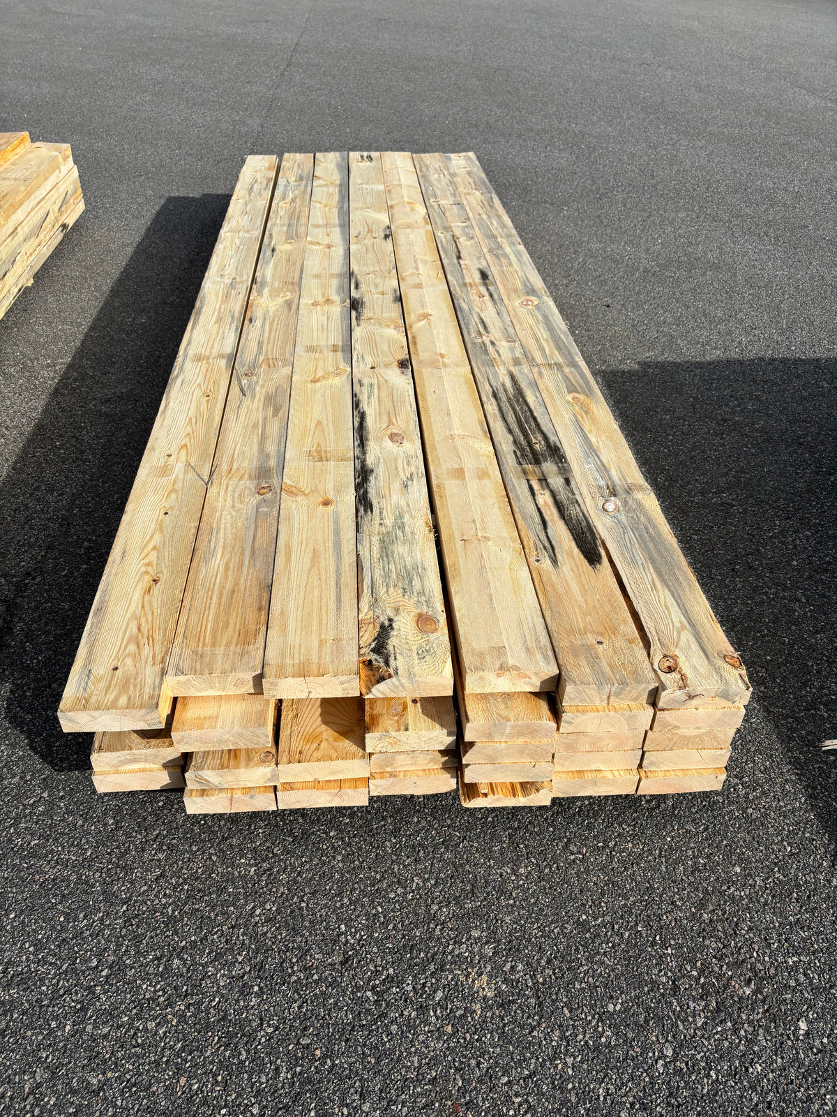 Paket Ohyvlade Reglar 47x150mm (3,30–3,60m) 35st