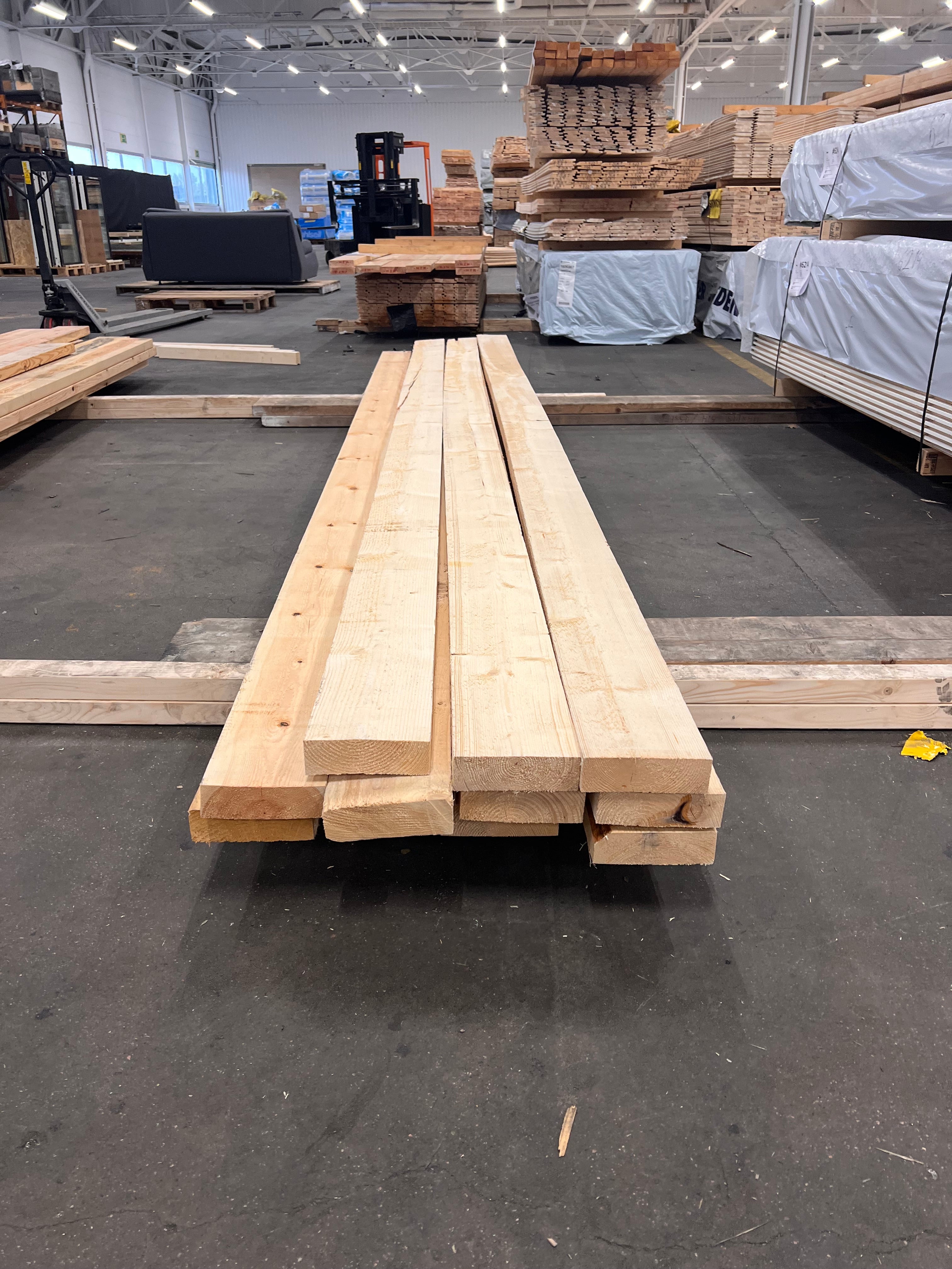 Paket Reglar Ohyvlade 47x150 11 st 4,20m ( böjda, skadade)