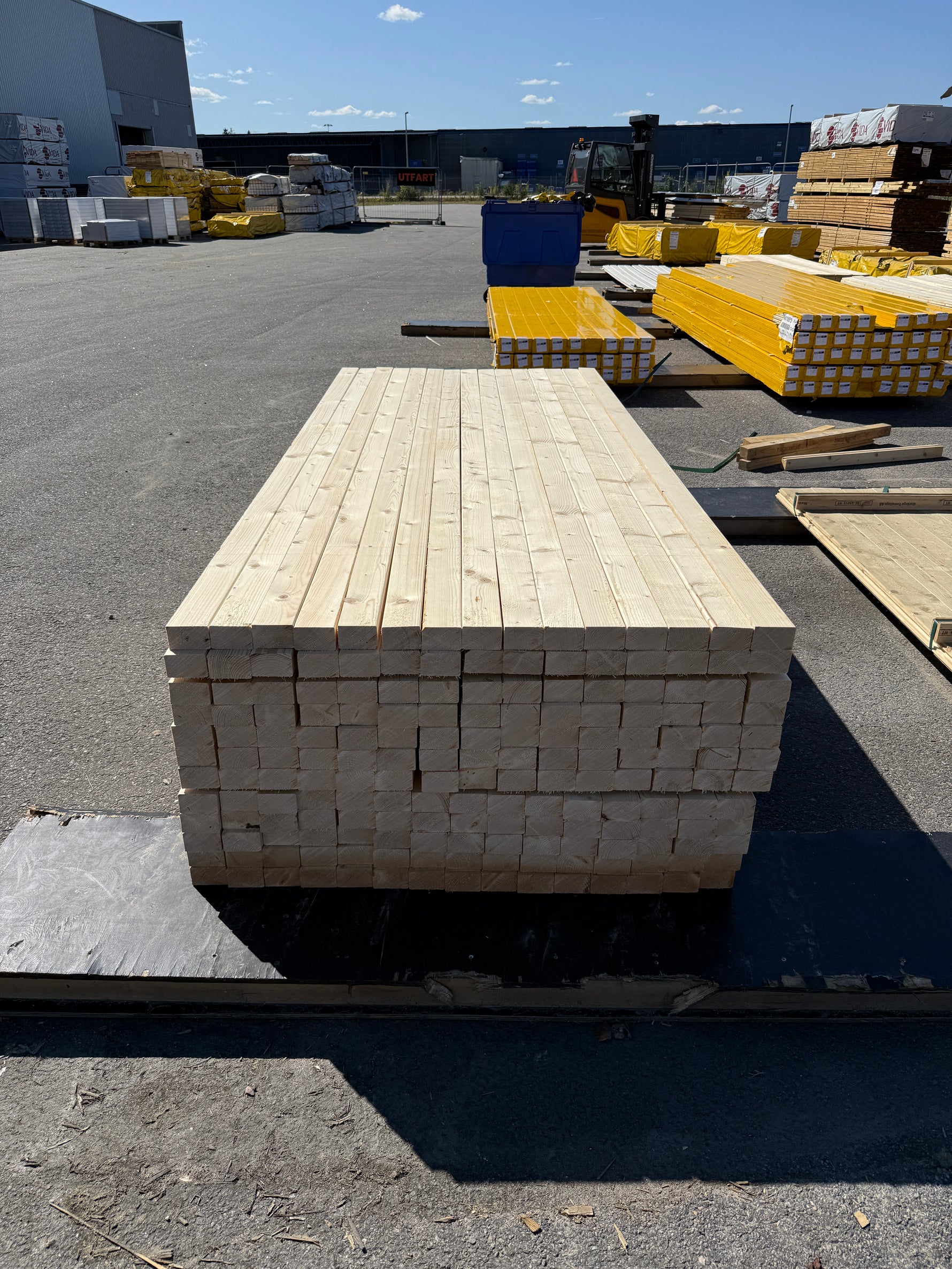 Paket Reglar 45x70mm 2,50m 180st Gran