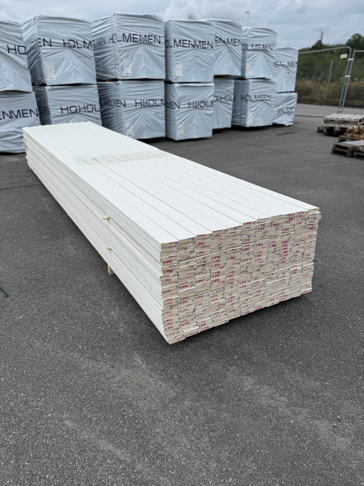 Paket Finsågade Brädor 22x95 mm – 4,80m 275st (Mellanstrukna)
