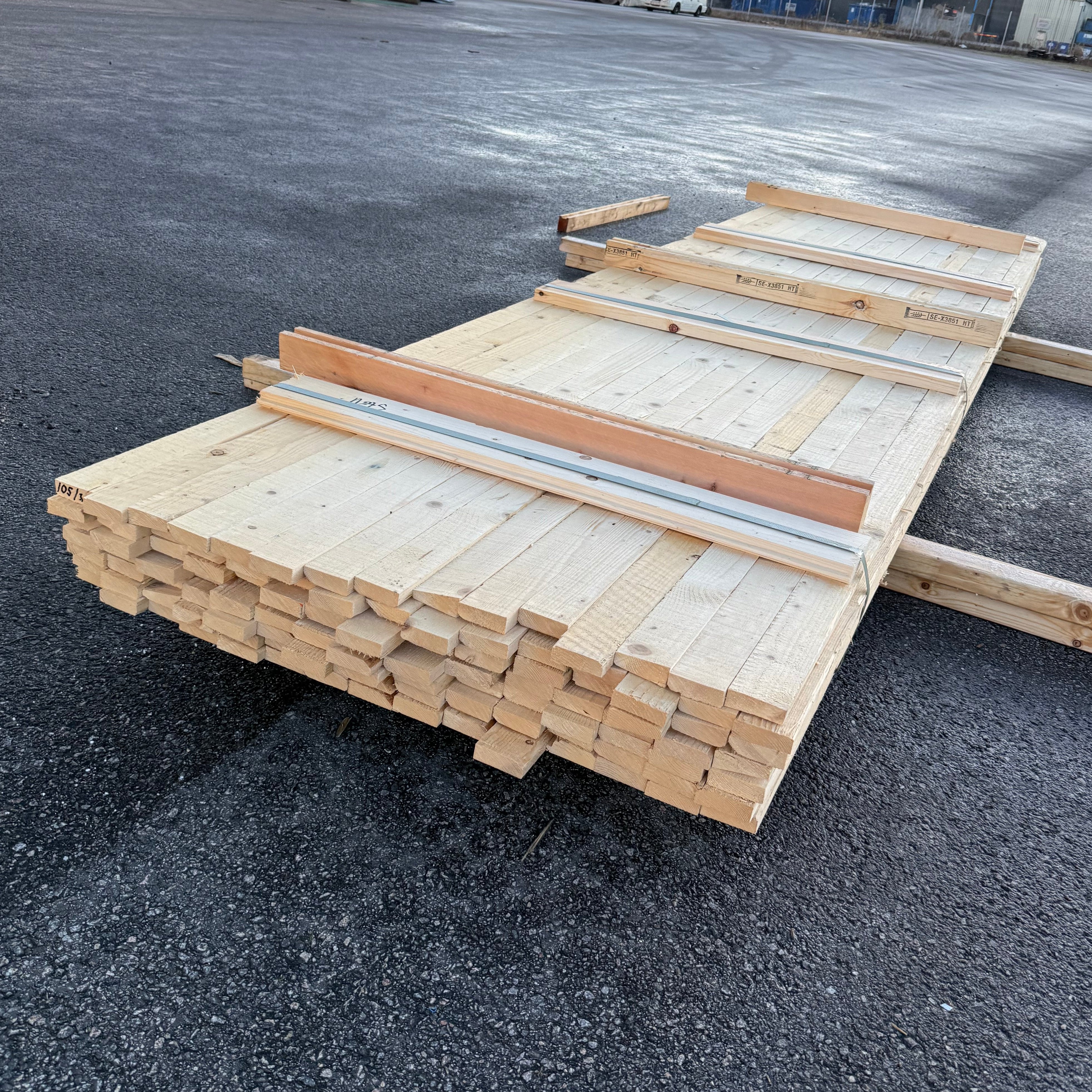 Paket Brädor 19x63mm – 105 st (3,90 m, gran, ohyvlad/råsågad)