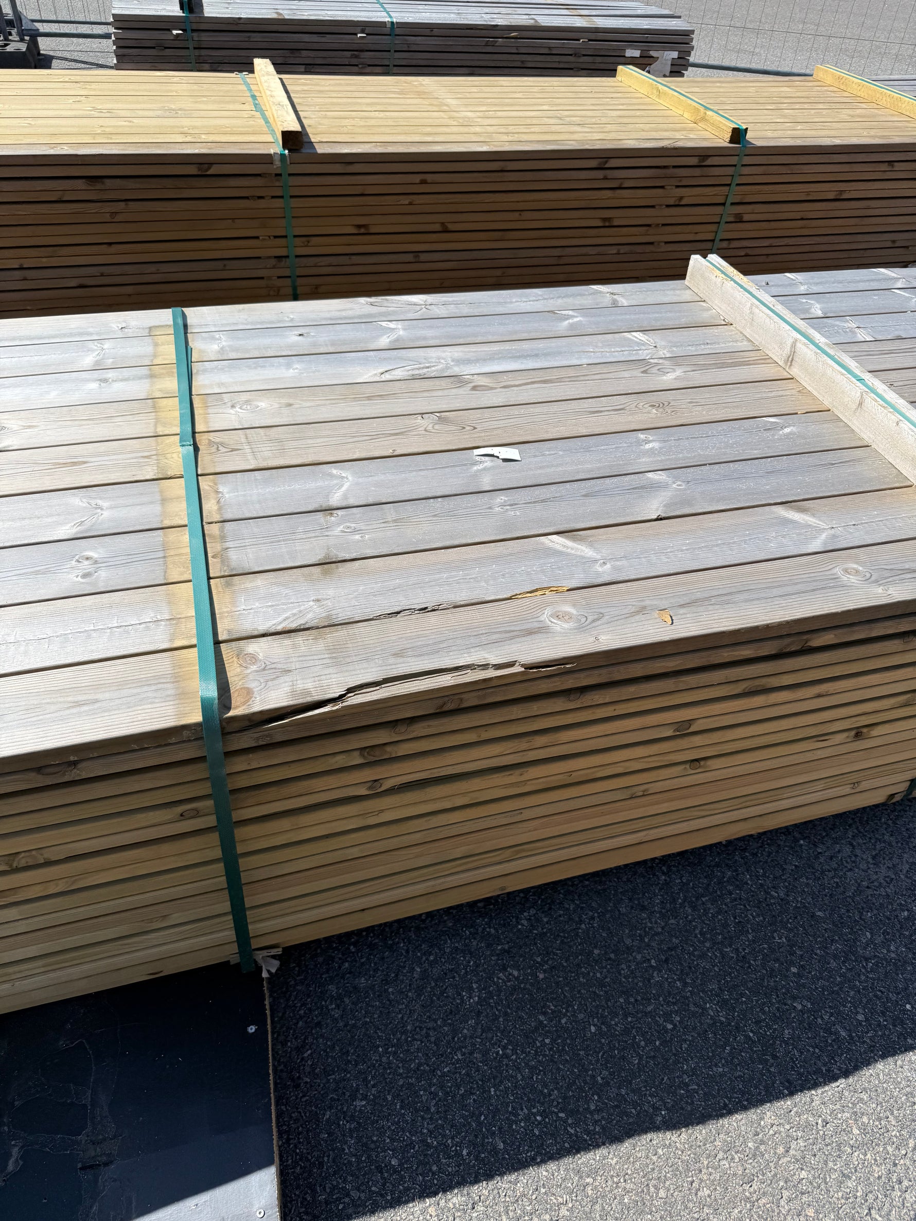 Paket Tryckimpregnerad Rillad Trall 28x120mm, 144st 4.80m