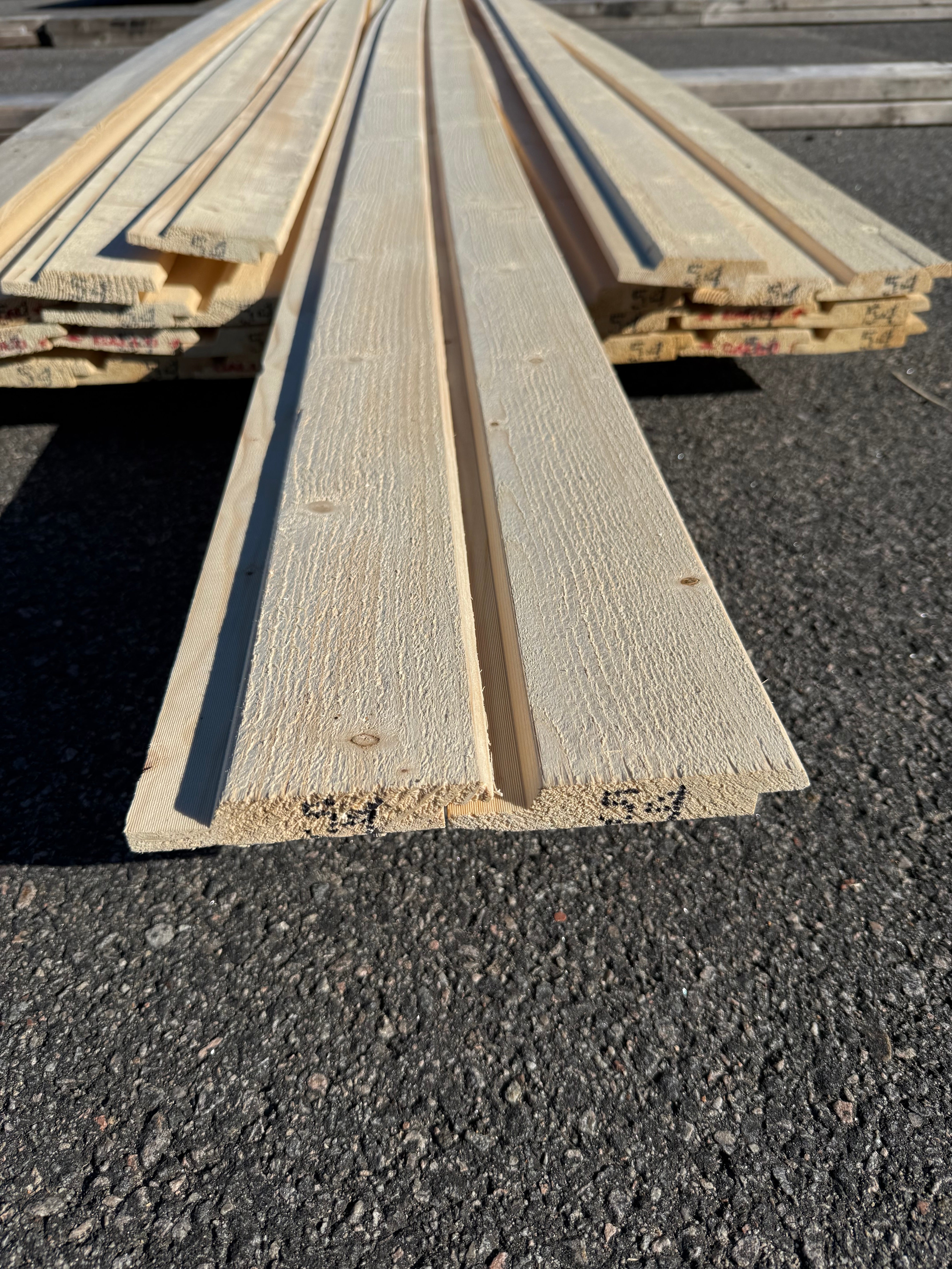 Paket Ytterpanel 22x120mm – 33 st (5,40 m, gran, obehandlad)