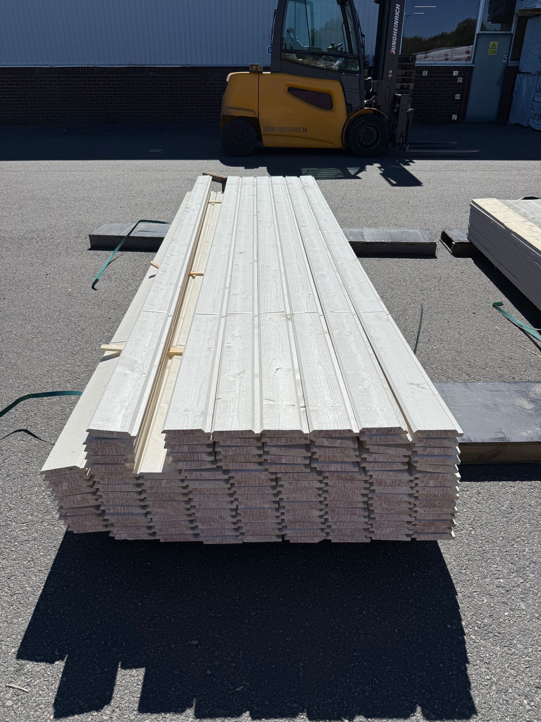 Paket Ytterpanel Dubbelfas Halvspont 22x120mm, 124st 3.60m Mellanstruken&nbsp;