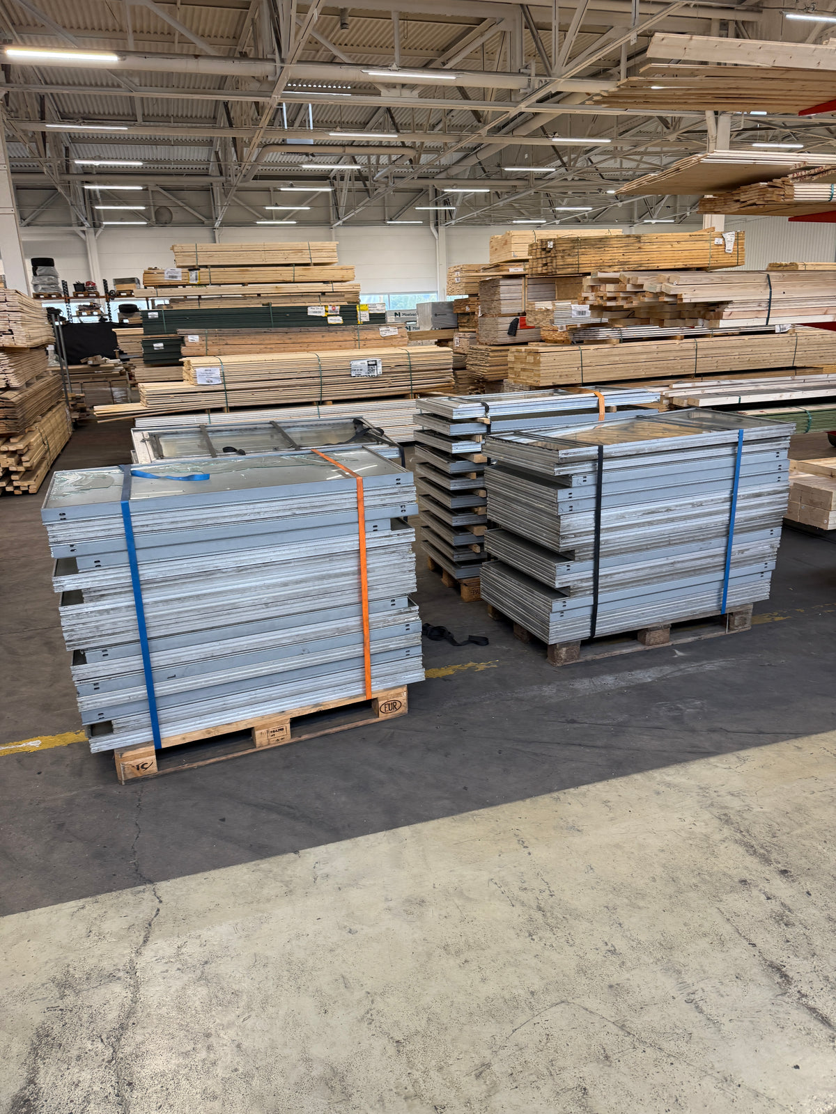 Parti Aluminiumfönster – 55 st (3- Glas)