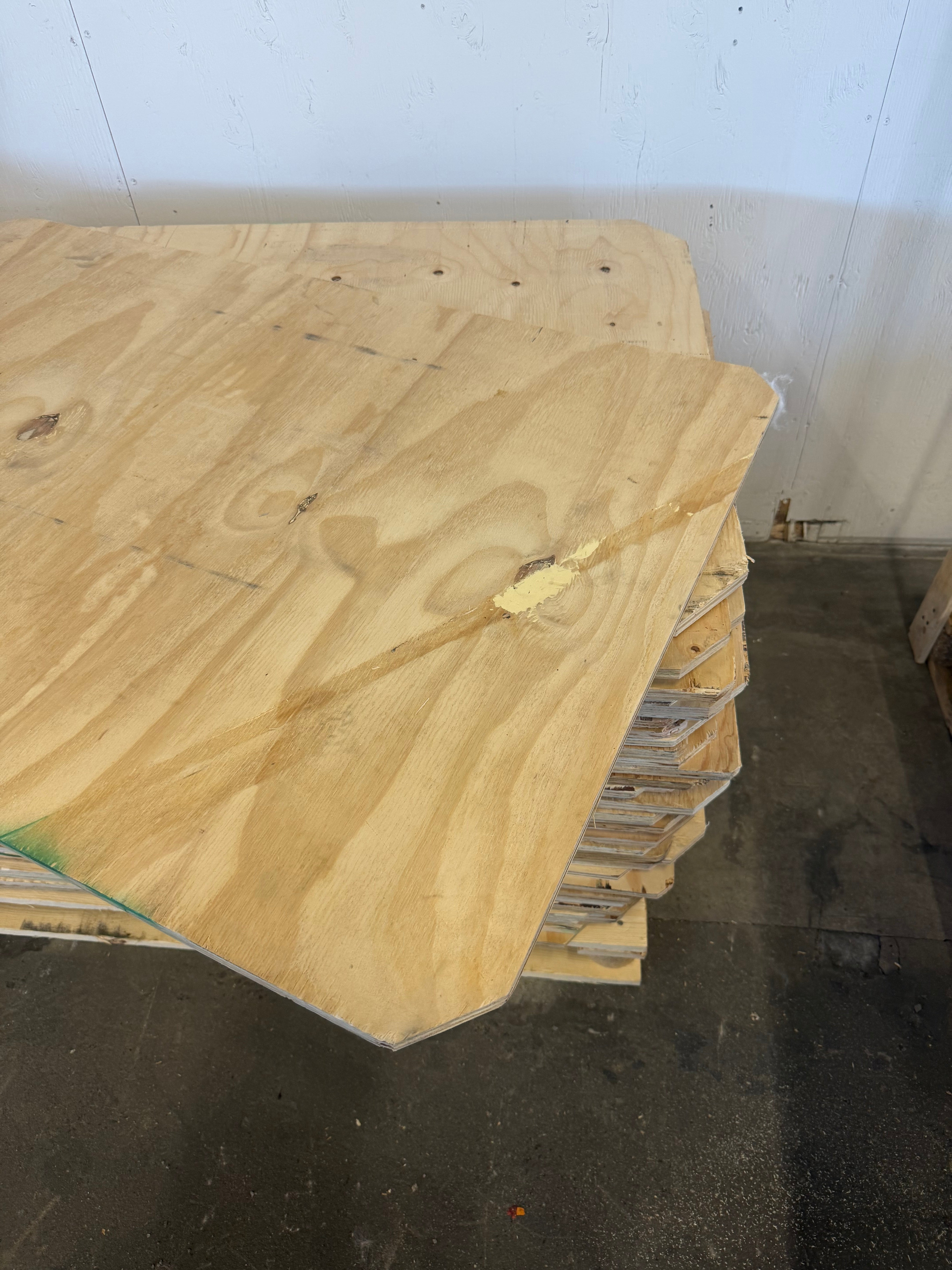 Plywood Bitar 15mm 800x1200mm