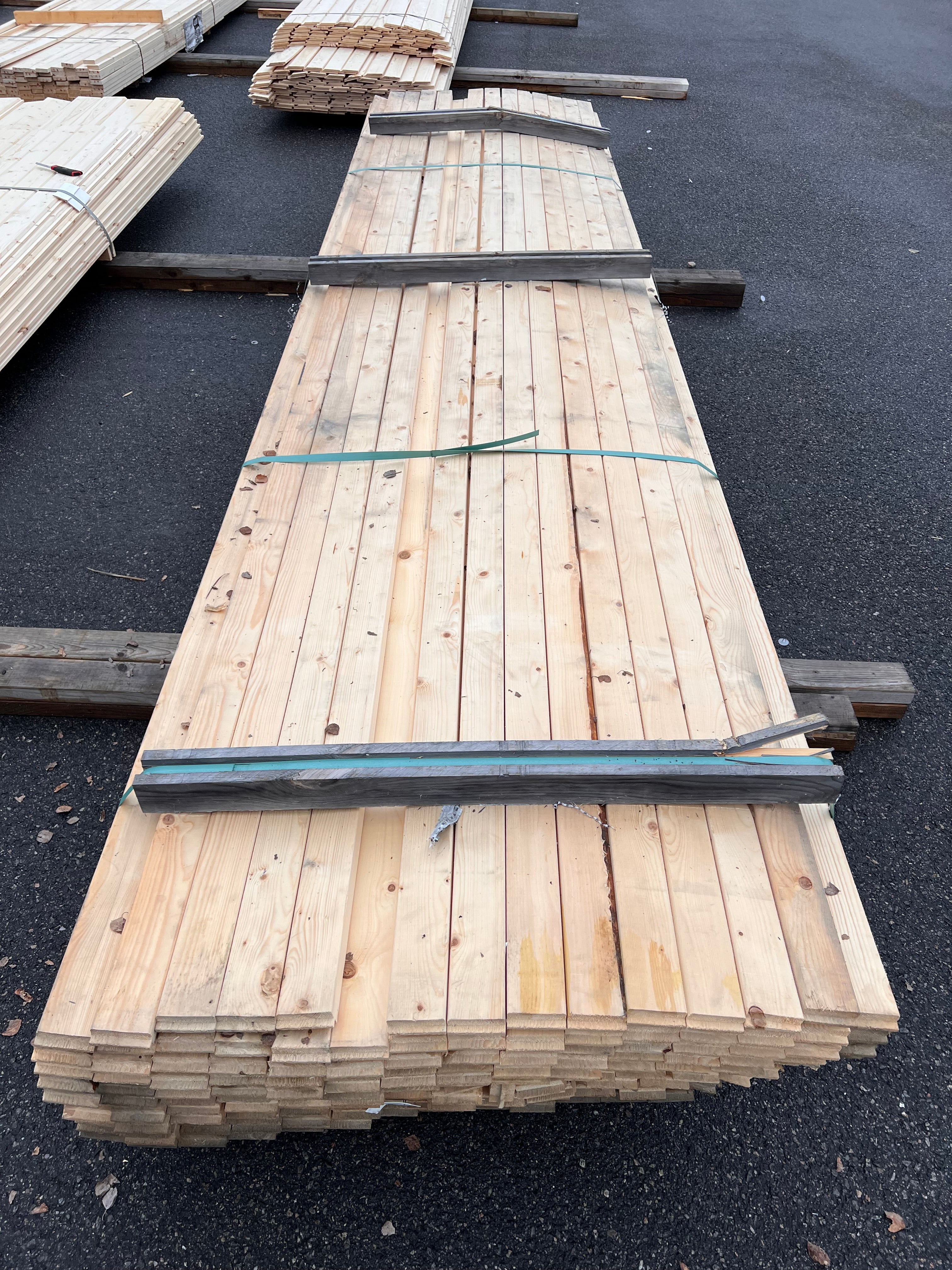 Paket Ändspontad Läkt 35x70 73st 4,50m (B-Sortering)
