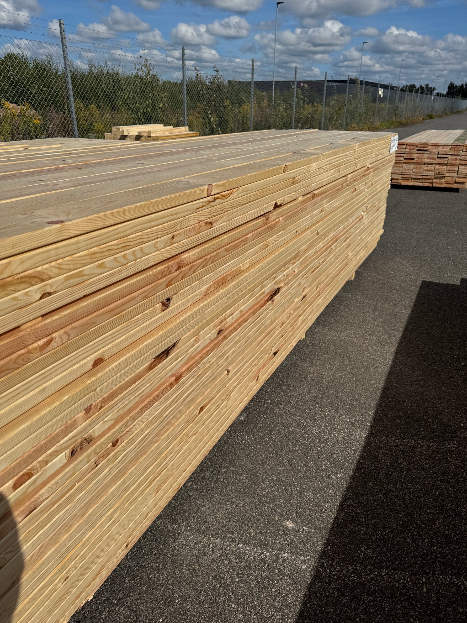 Paket Hyvlad 28x120 – 270st – 4.80 m – ANDRASORTERING