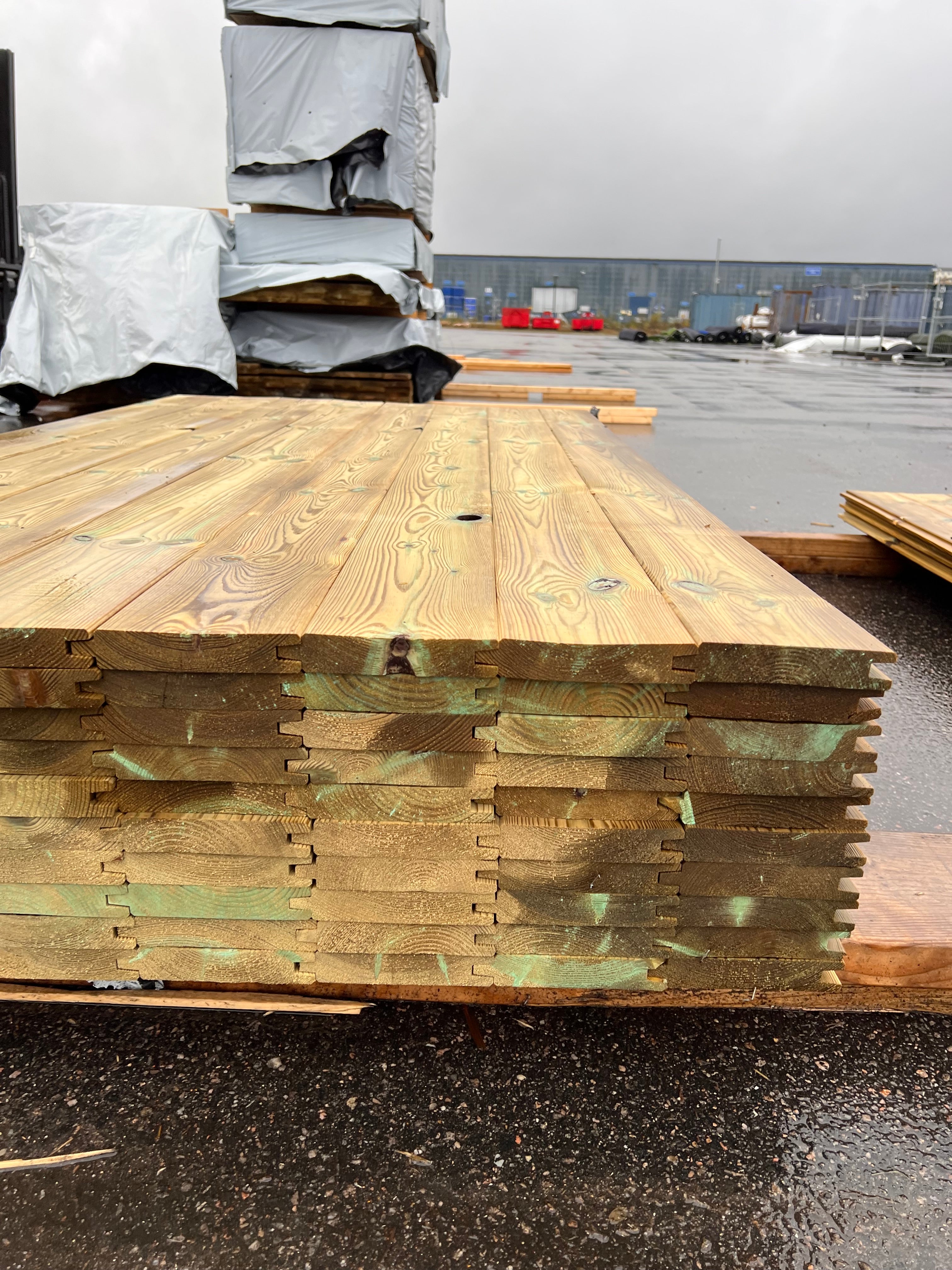Paket Spontad Panel Hyvlad 27x145mm – 80 st 2.0m Tryckimpregnerad