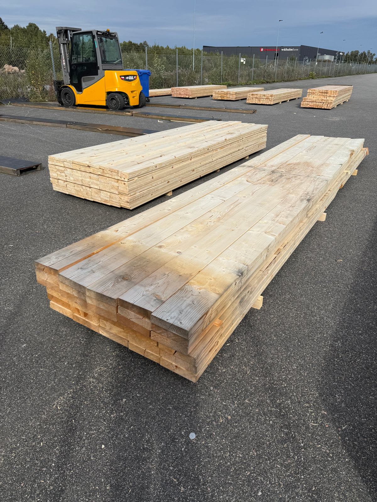 Paket Reglar 45x195mm Gran 5.10-5.40m (mögel/fuktskadat)