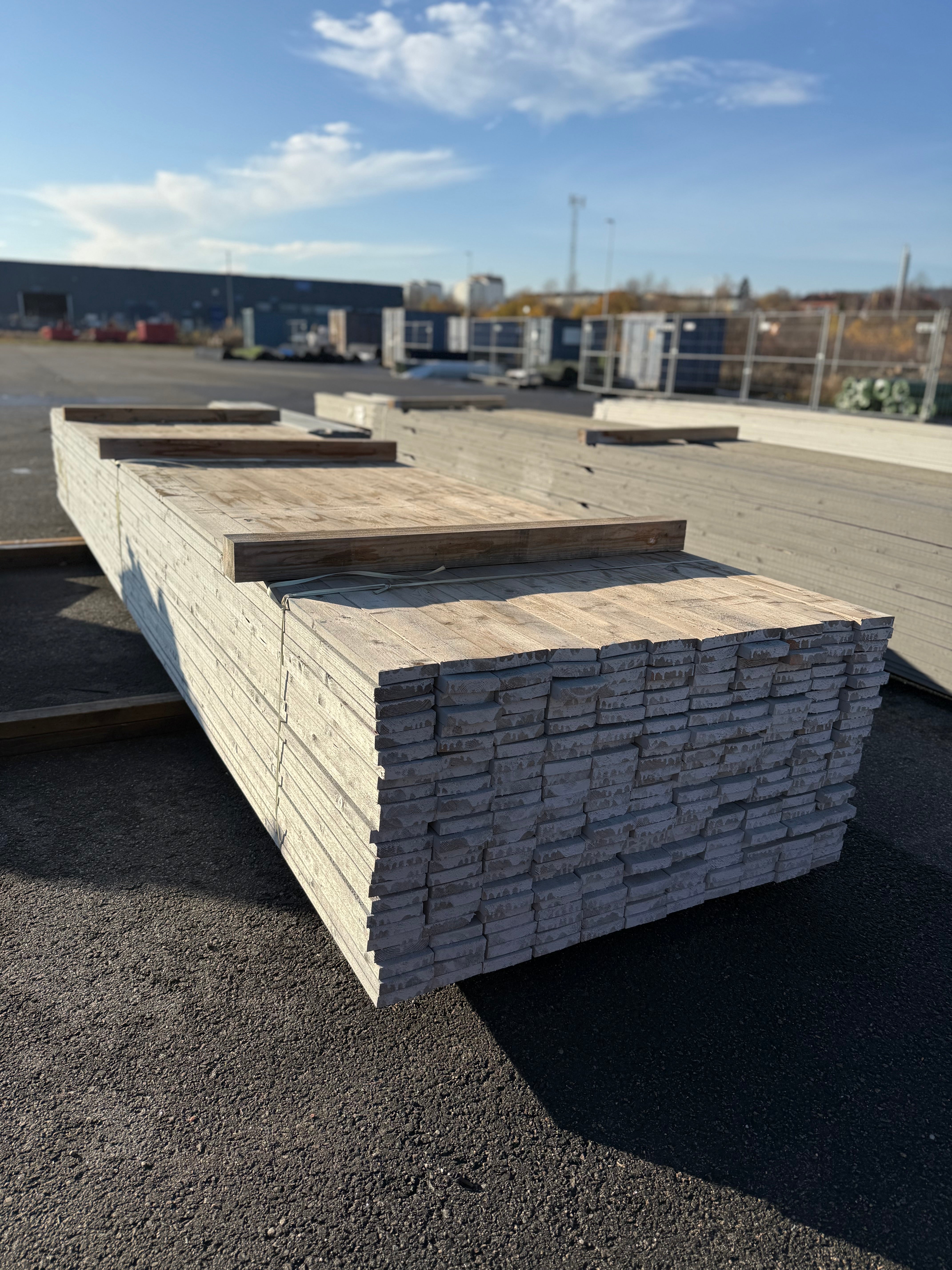 Paket Finsågad Panel 21x95mm – 264 st 4,80 m (Gran, NCS S3000-N)