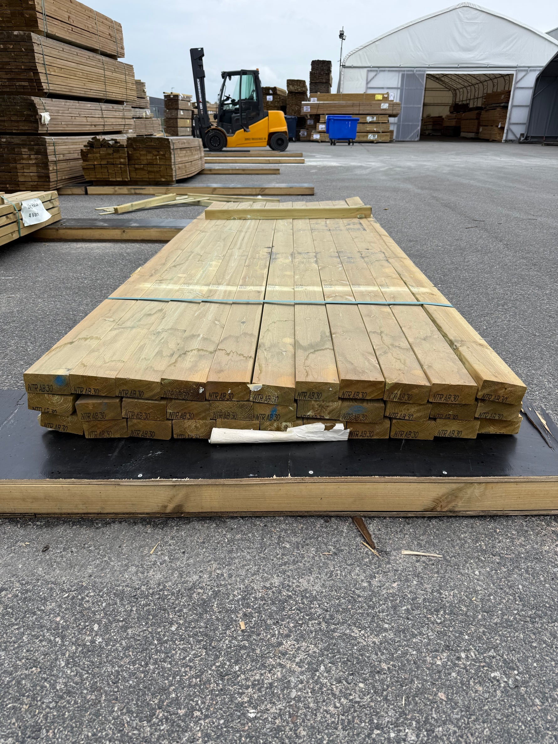 Paket Tryckimpregnerade Reglar 45x95mm 3.0m 33st (NTR AB)