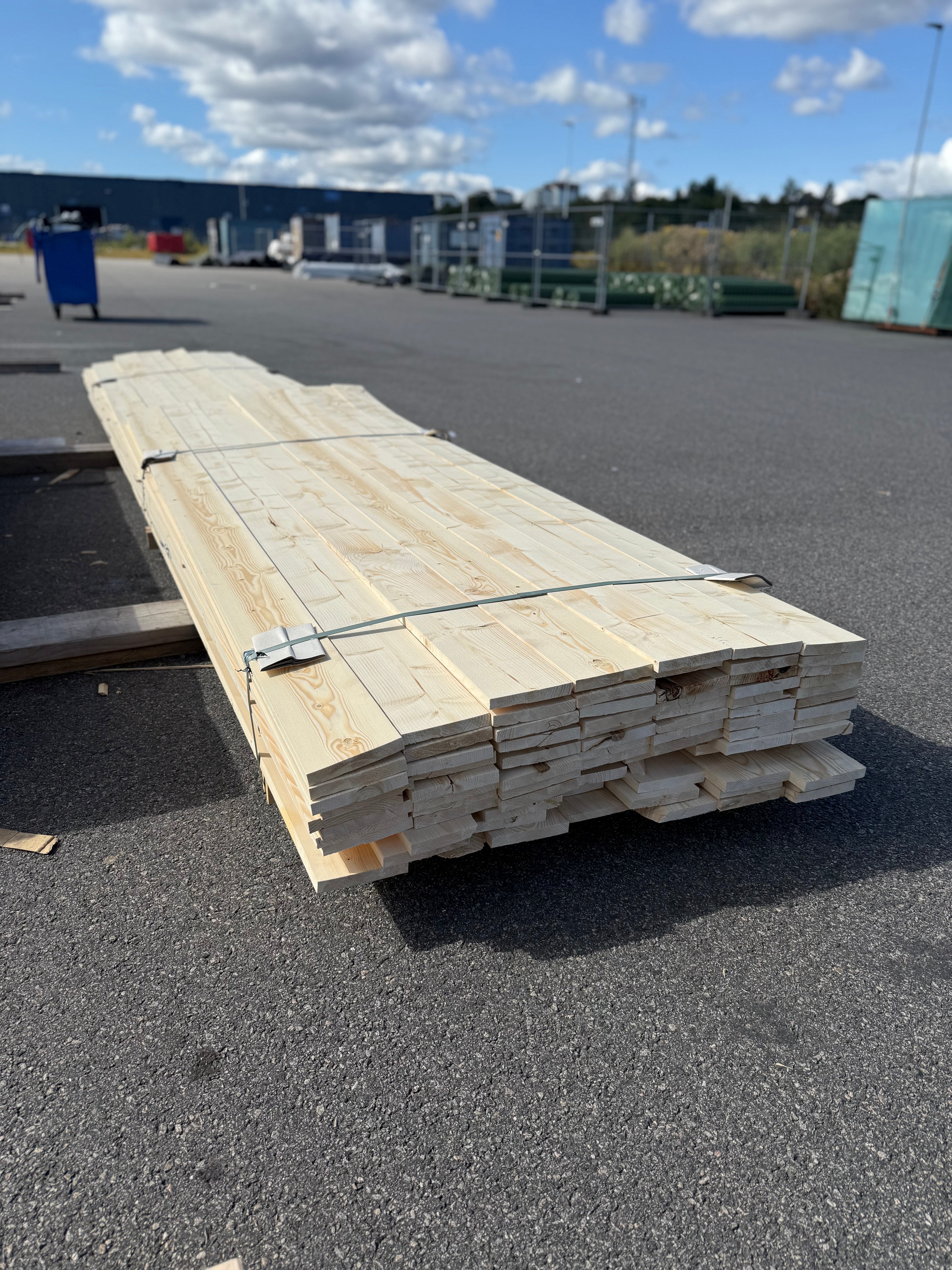 Paket Finsågad Panel 22x145mm 80st 3.0–5.40m – Andra sortering