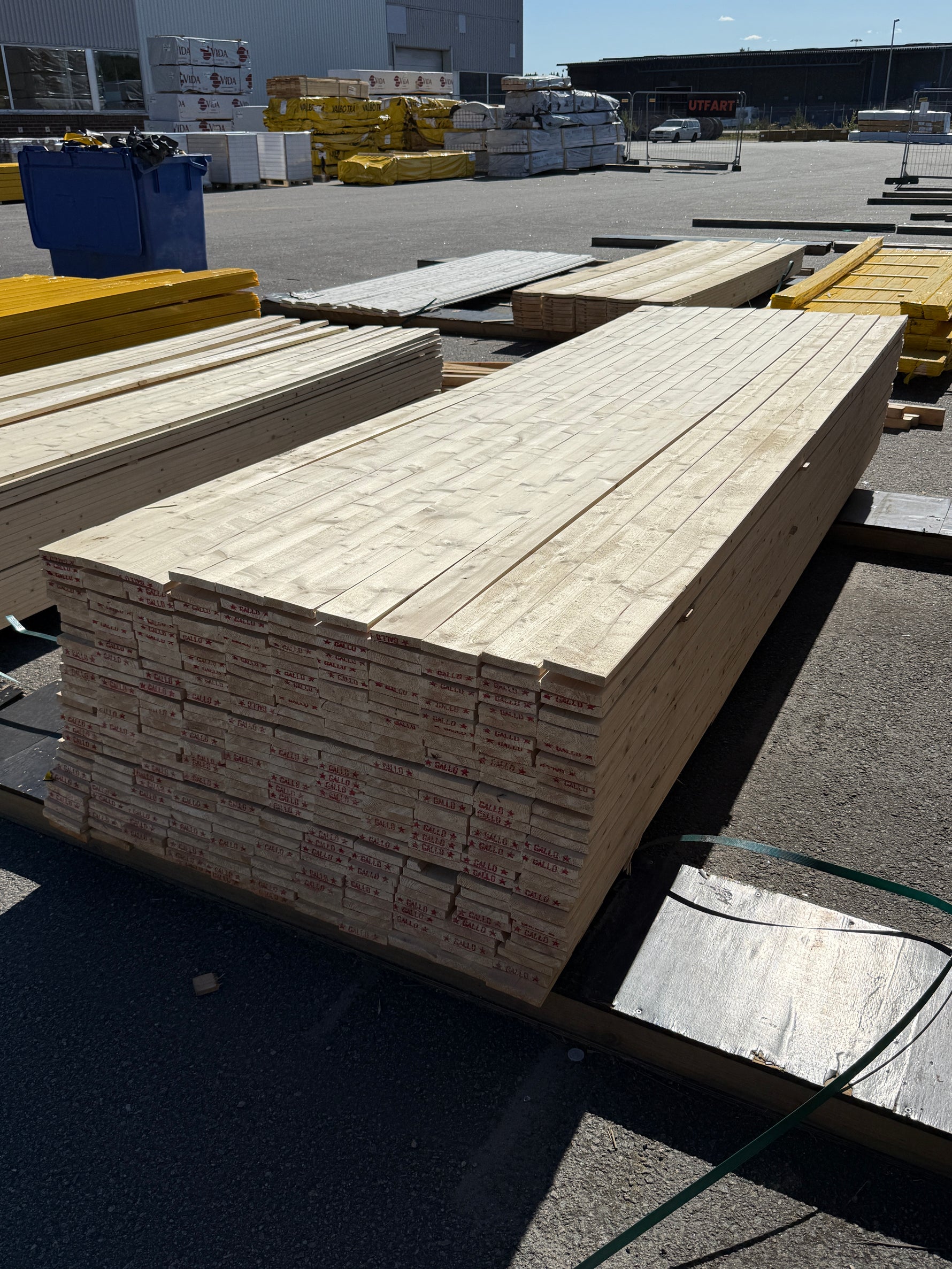 Paket Råplan Klyvsida 17x95mm 3.30m- 330st Obehandlad