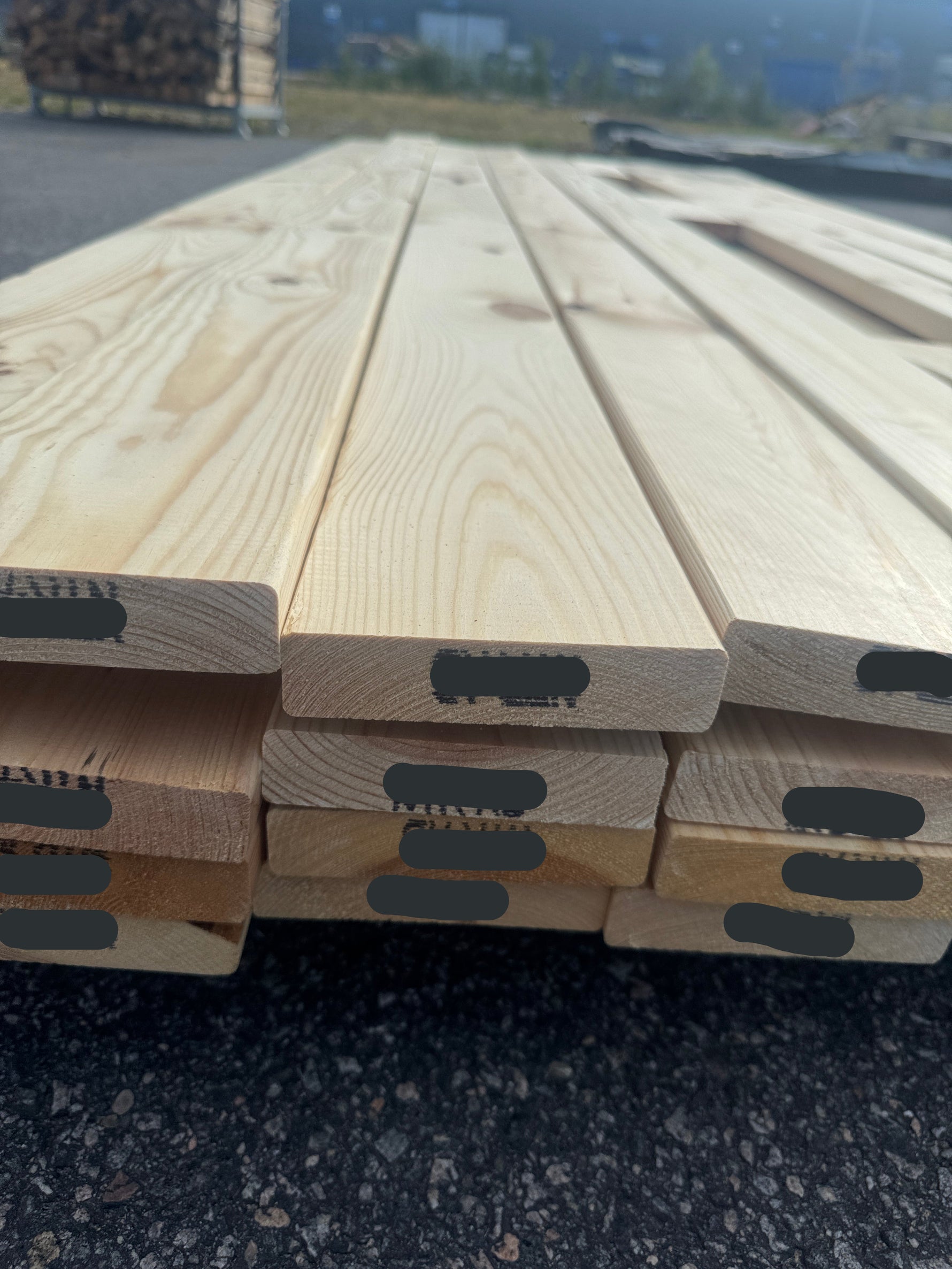 Paket Hyvlad 28x120 – 35st – 2.70 m – ANDRASORTERING