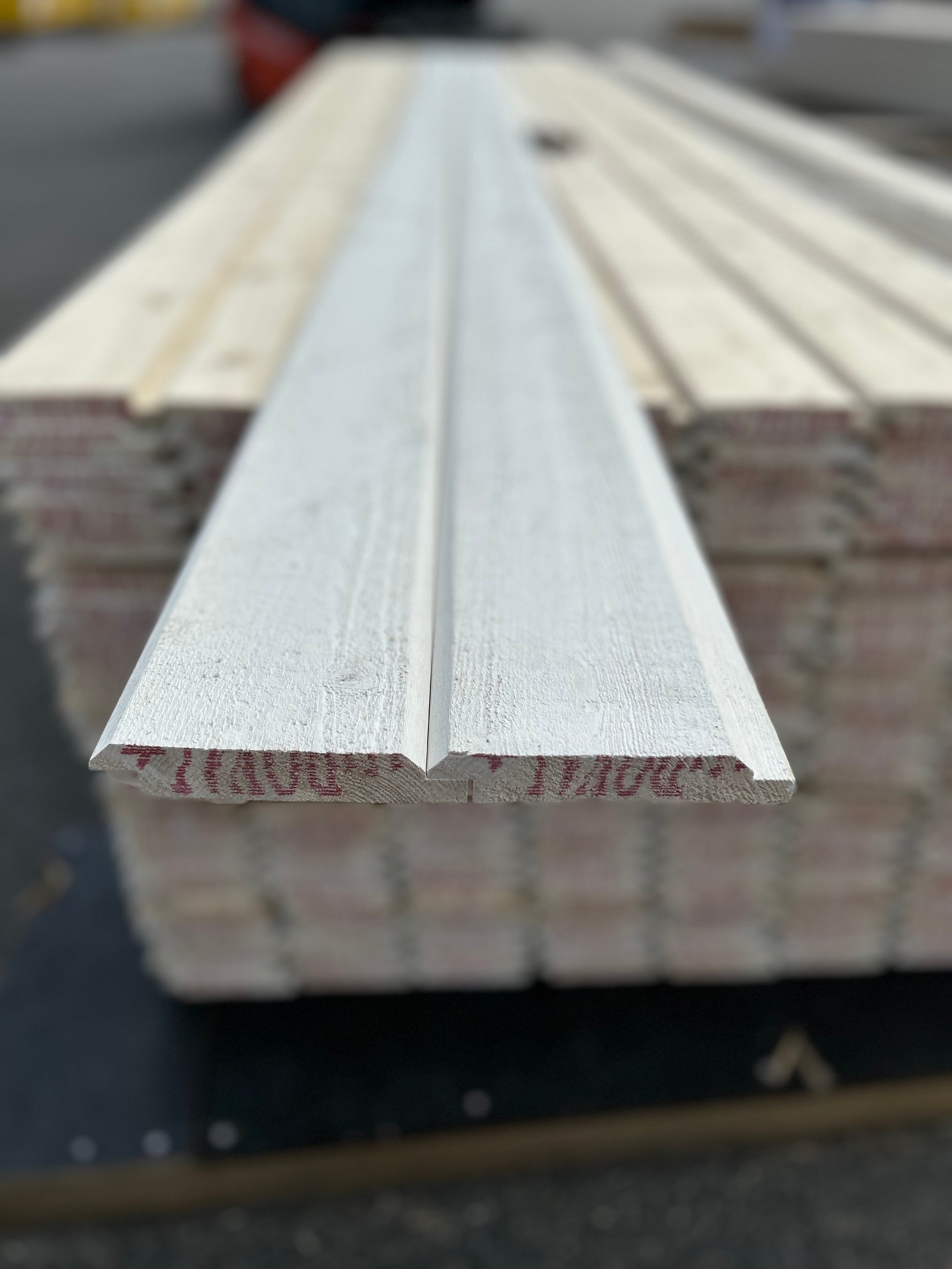Paket Dubbelfas Halvspont 22x120mm 3,60m 225st Grundmålad