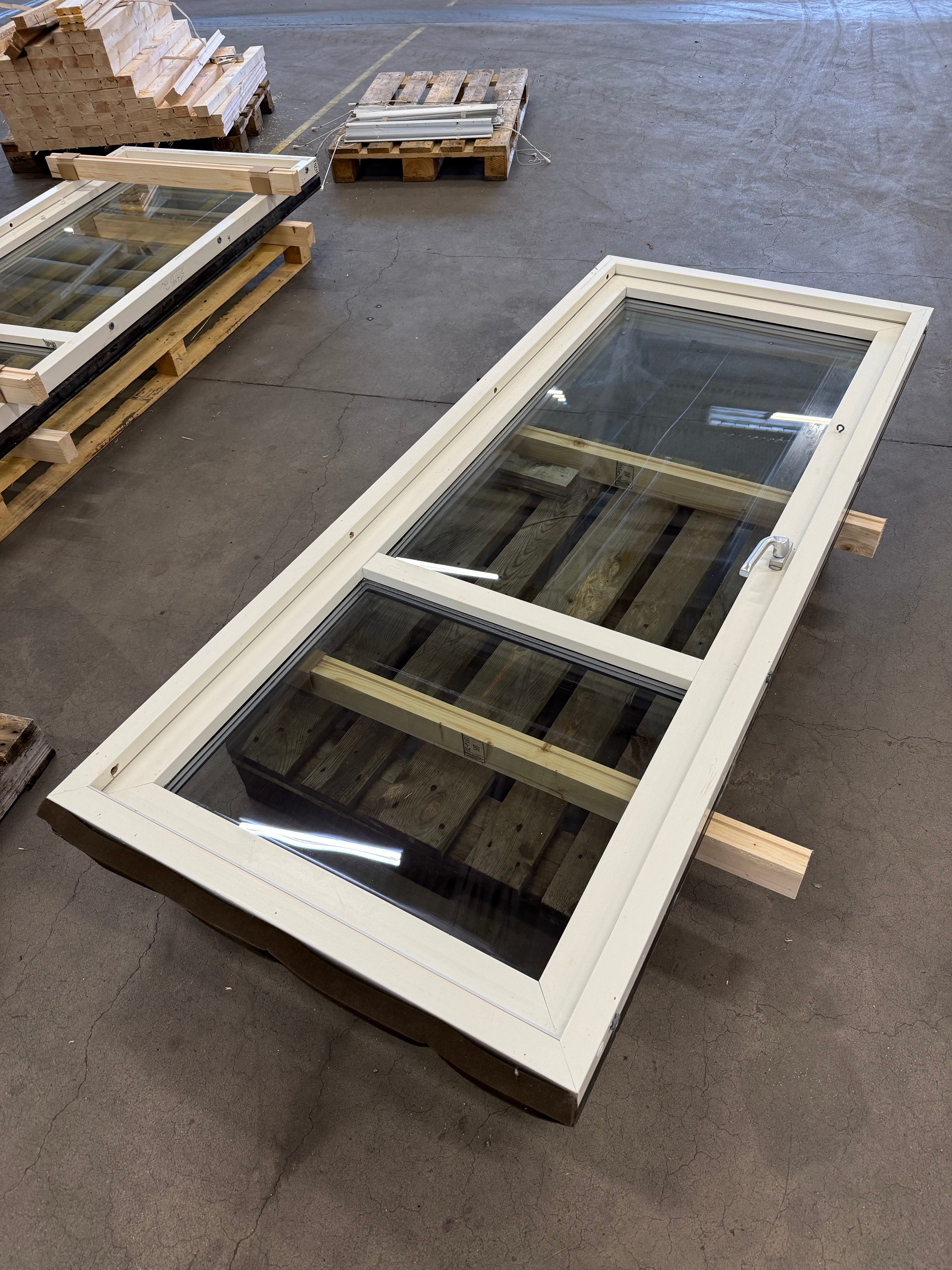 Begagnad Altandörr (ok skick)