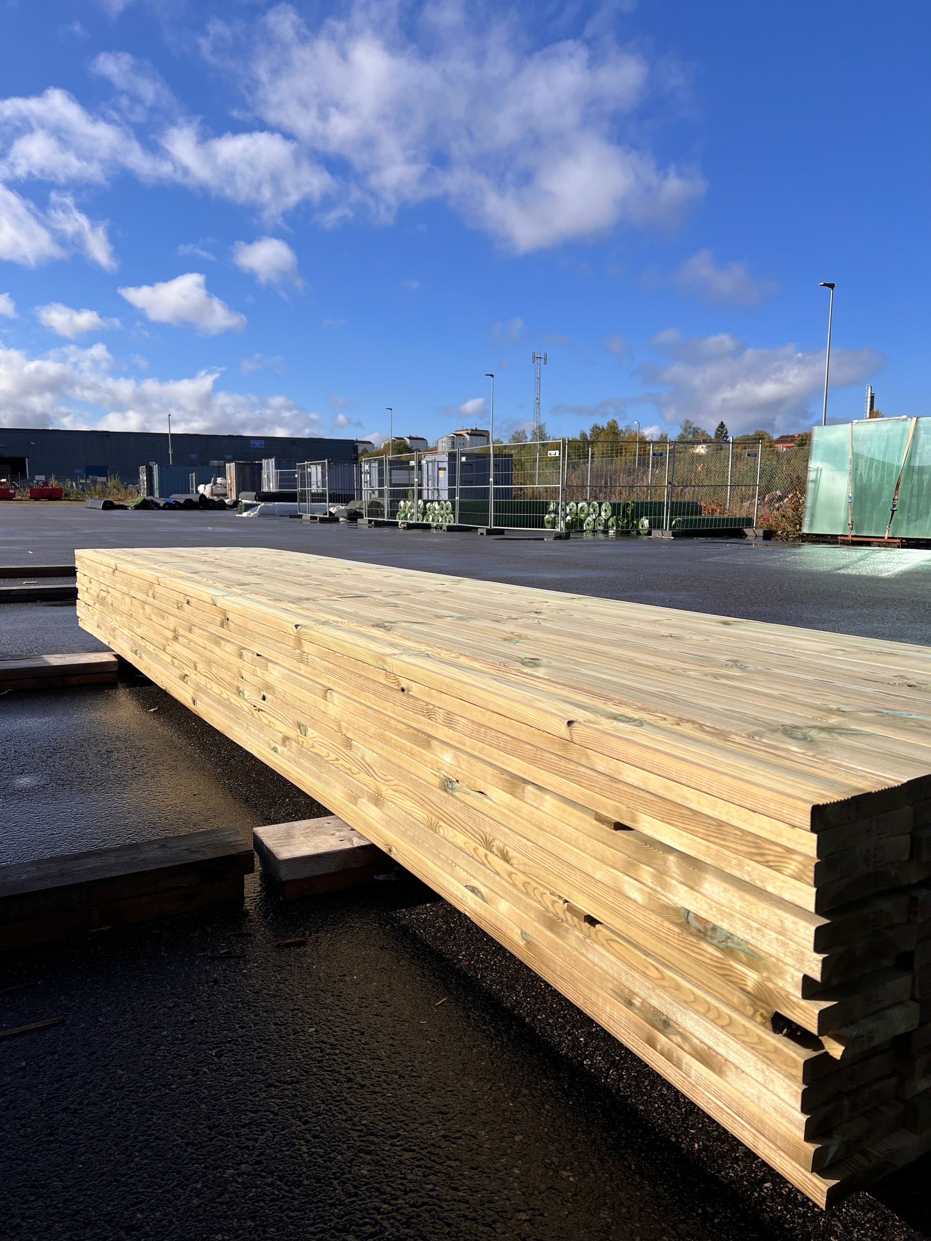 Paket tryckimpregnerad trall 27x145 Rillad 98 st 4.80m (B-sortering)