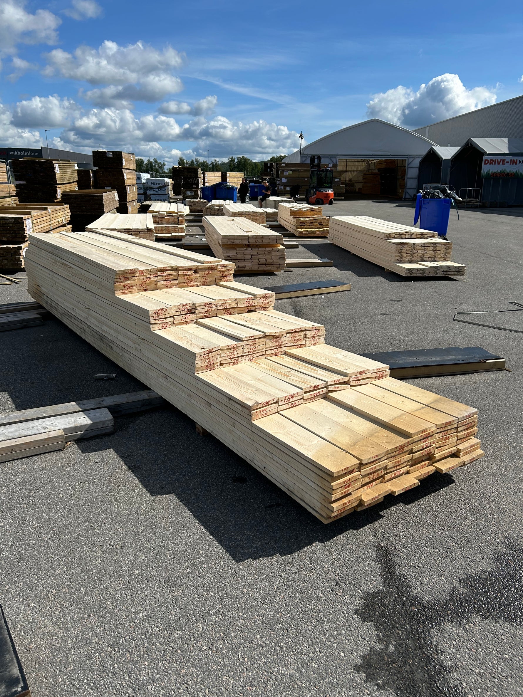 Paket Finsågade Brädor 22x170mm, 200st 3,00–5,40m (Andra sortering)