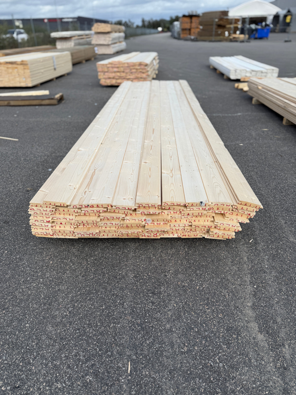 Paket Spontpanel 22x120mm, 84st 3,90m Obehandlad