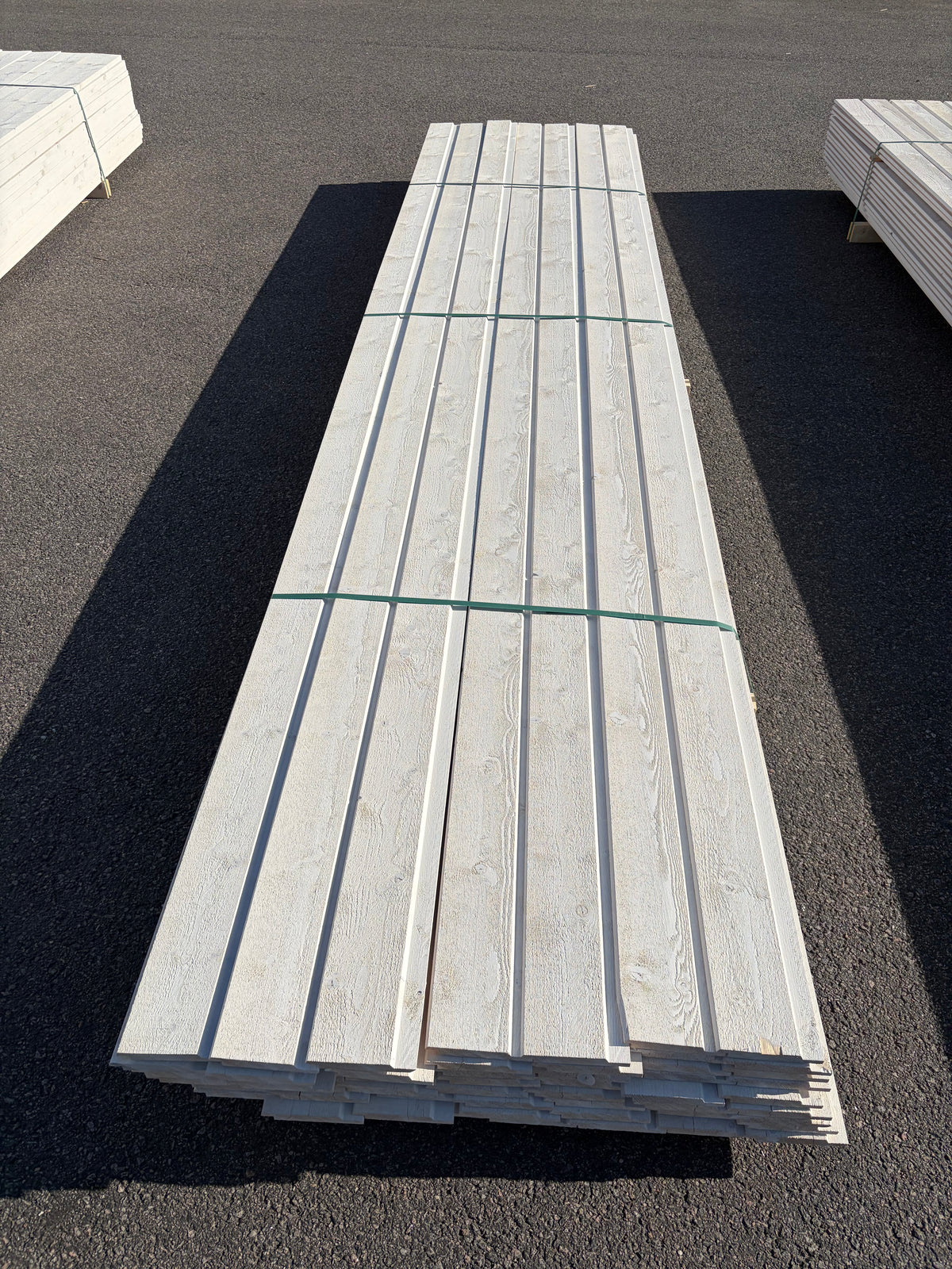 Paket Ytterpanel Dubbelfas 22×145 mm 4,50 m – Vit Grundmålad, 63 st