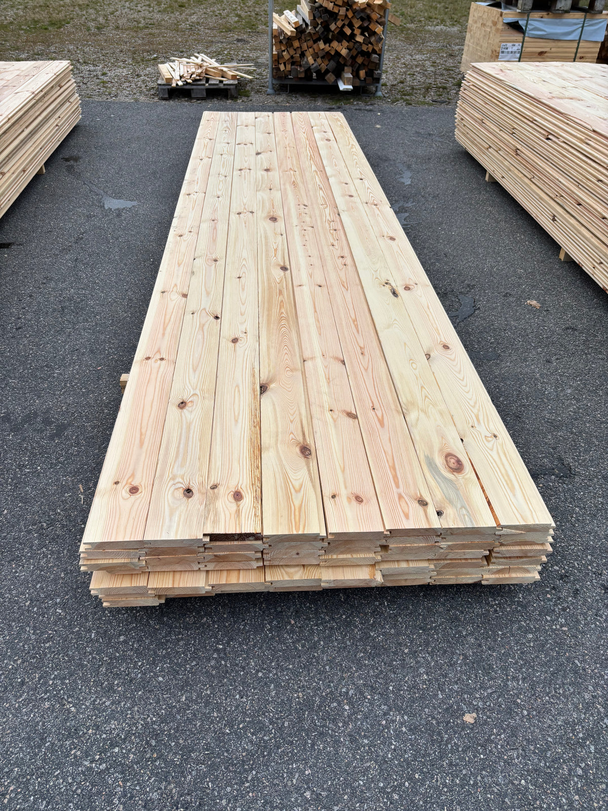 Paket Spontade Furu Brädor 27x145mm 4,20m – 56st (Andra Sortering)